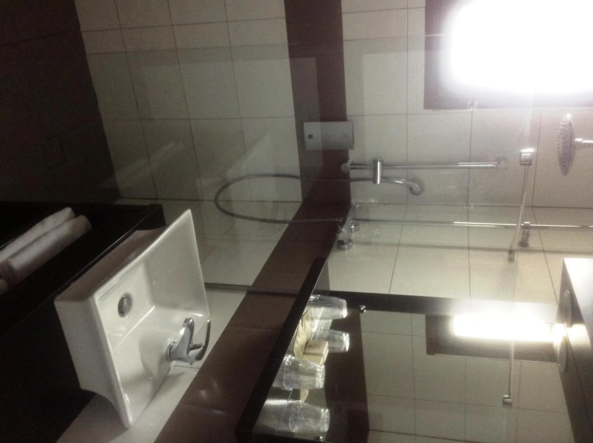 Bathroom in Logis Le Pont de Champ