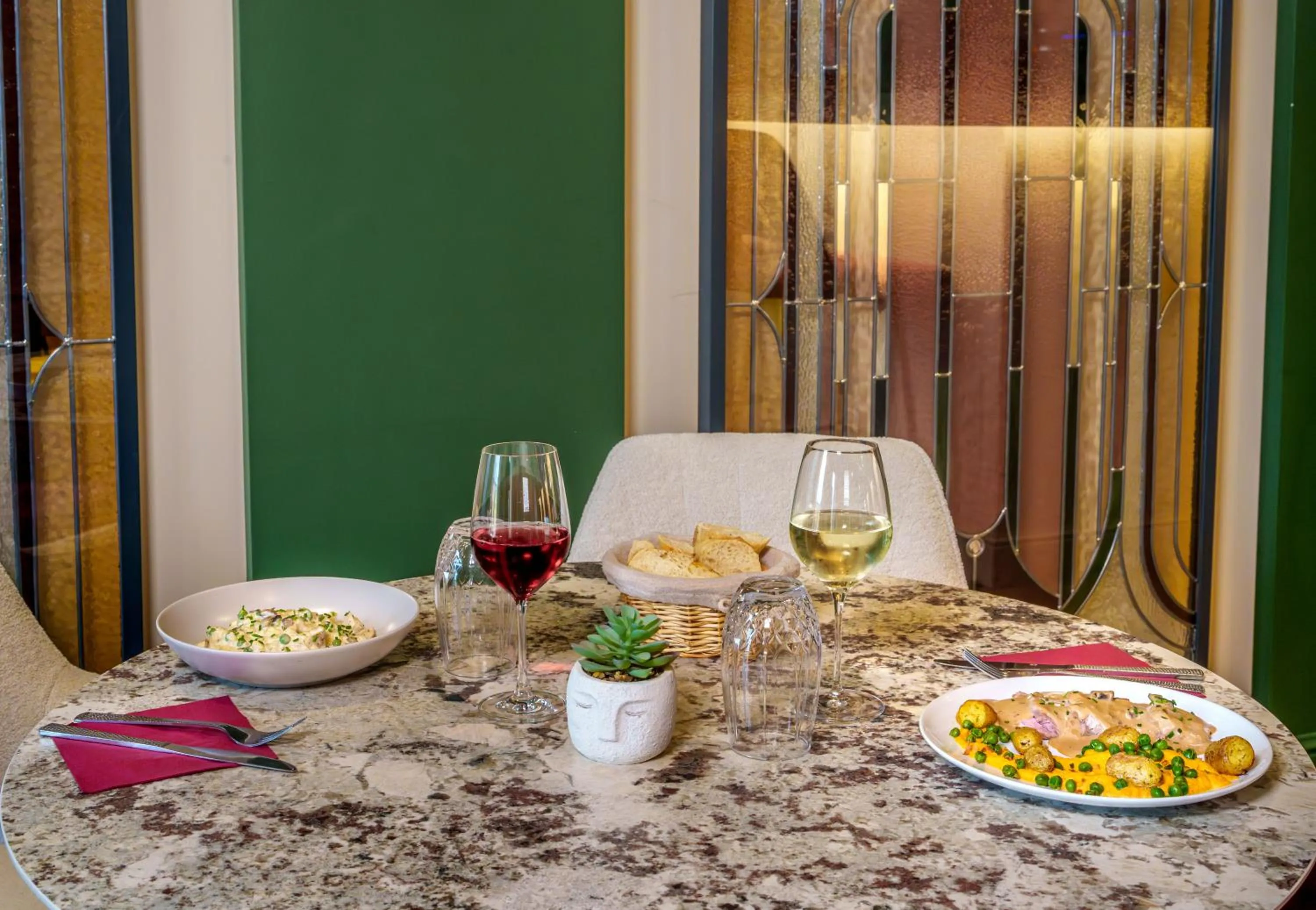 Hôtel Le Clos des Arts