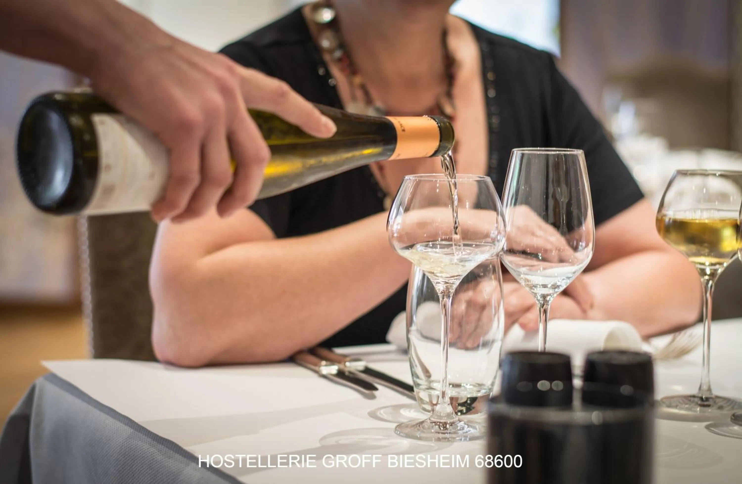 Restaurant/places to eat in Aux Deux Clefs - Hôtel Restaurant Groff