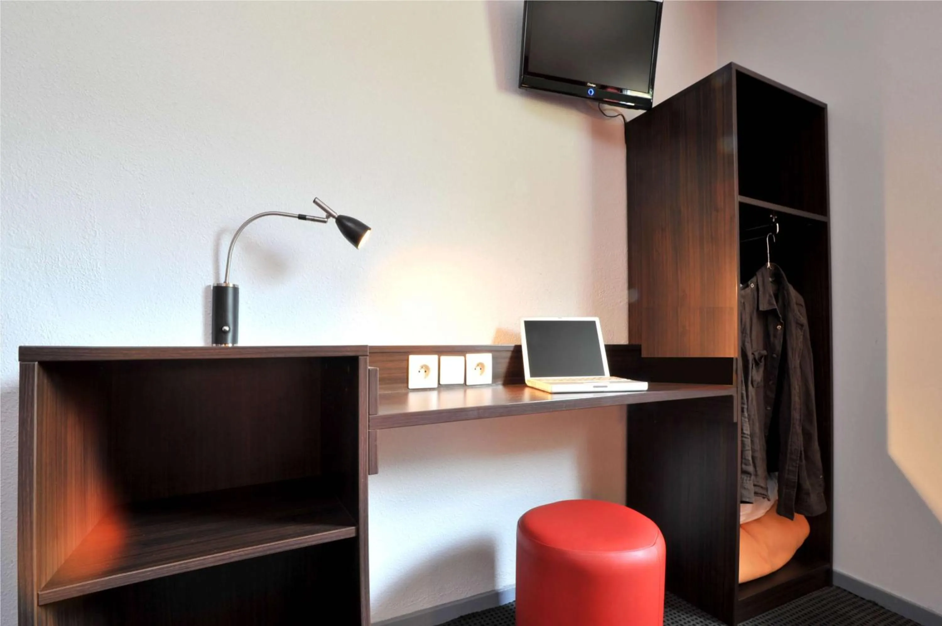 Other in Brit Hotel St-Quentin/Nord