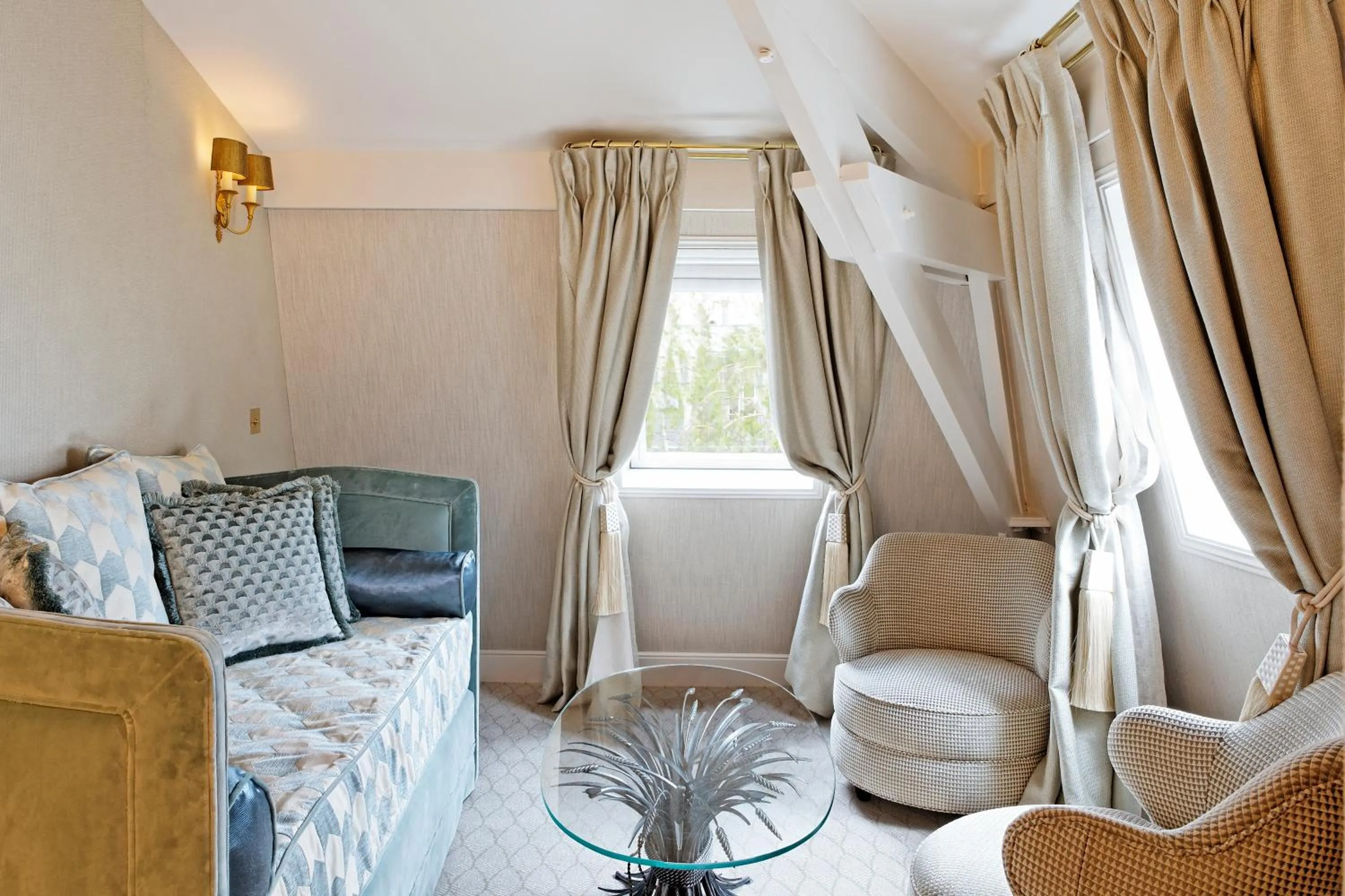 Seating area in Relais Christine