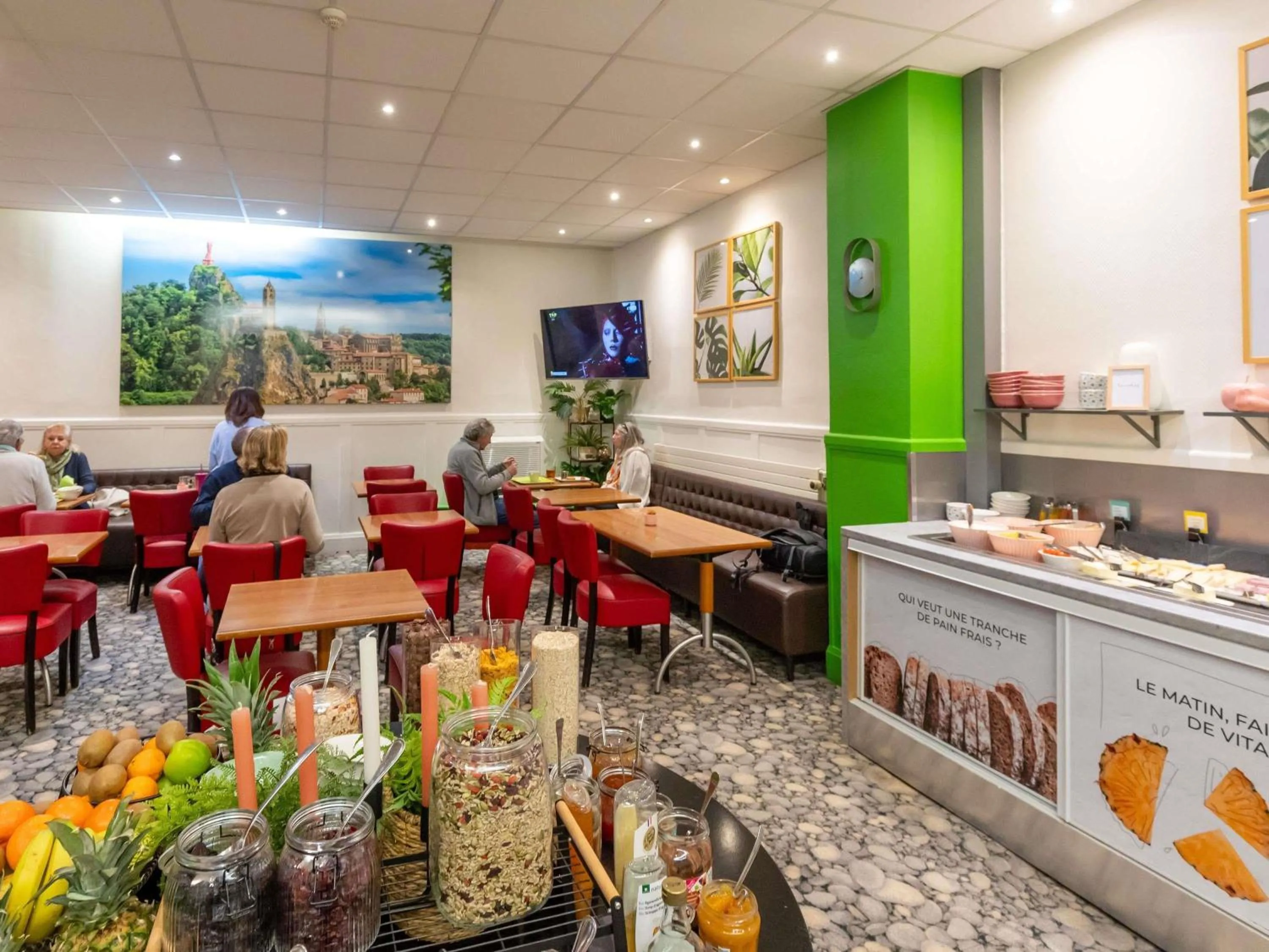 Breakfast in ibis Styles Le Puy en Velay