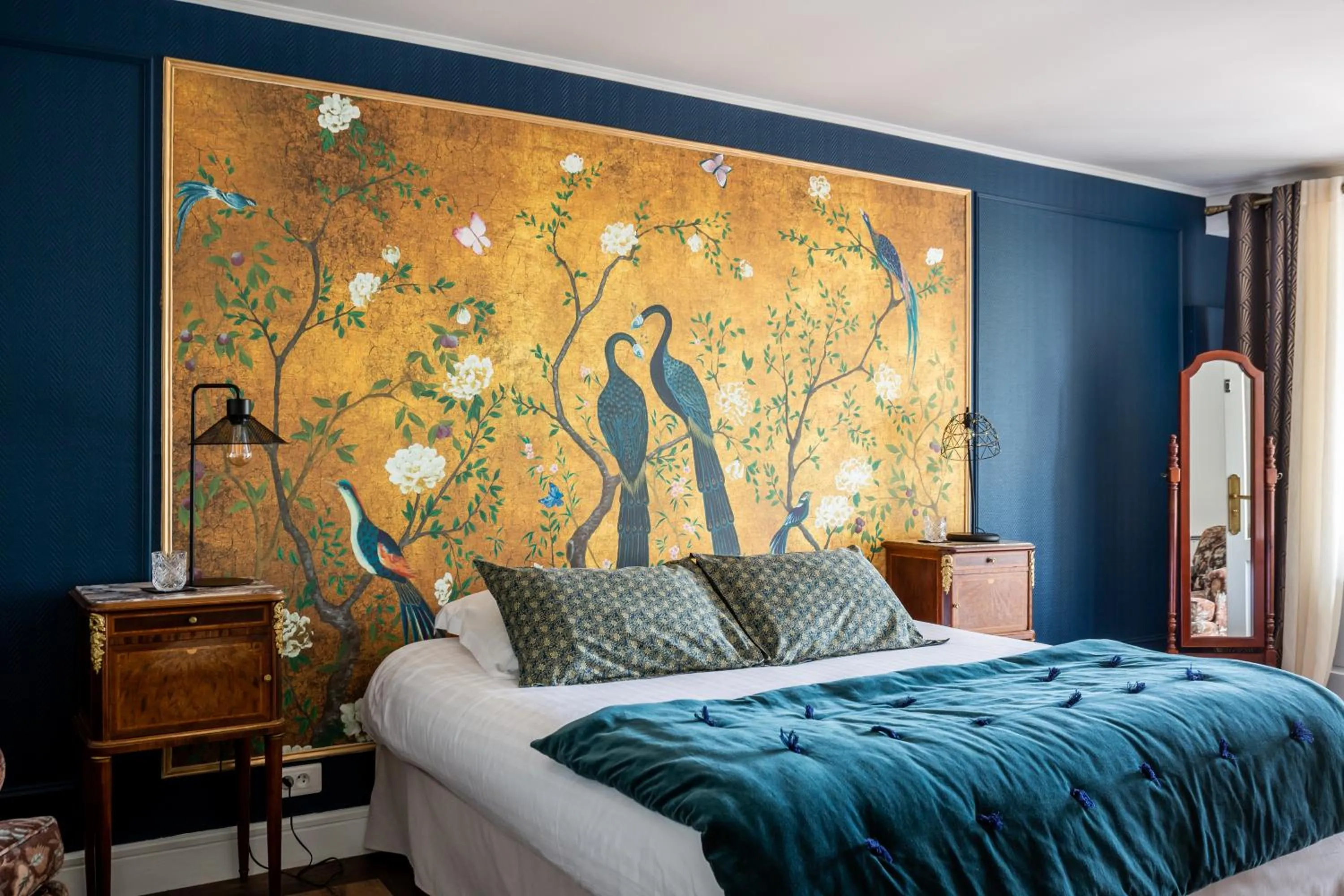 Bedroom in Château Meyre