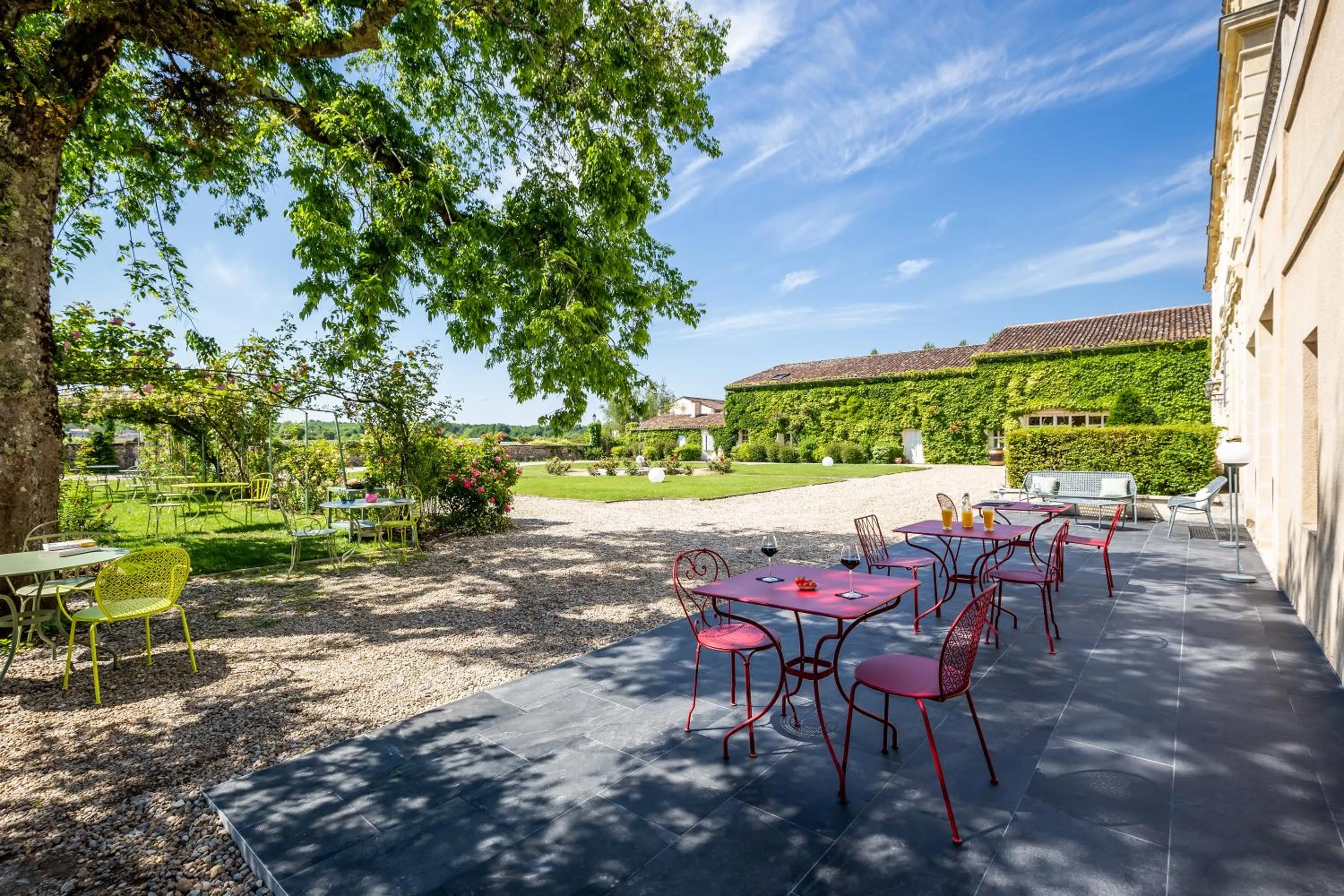 Balcony/Terrace in Château Meyre