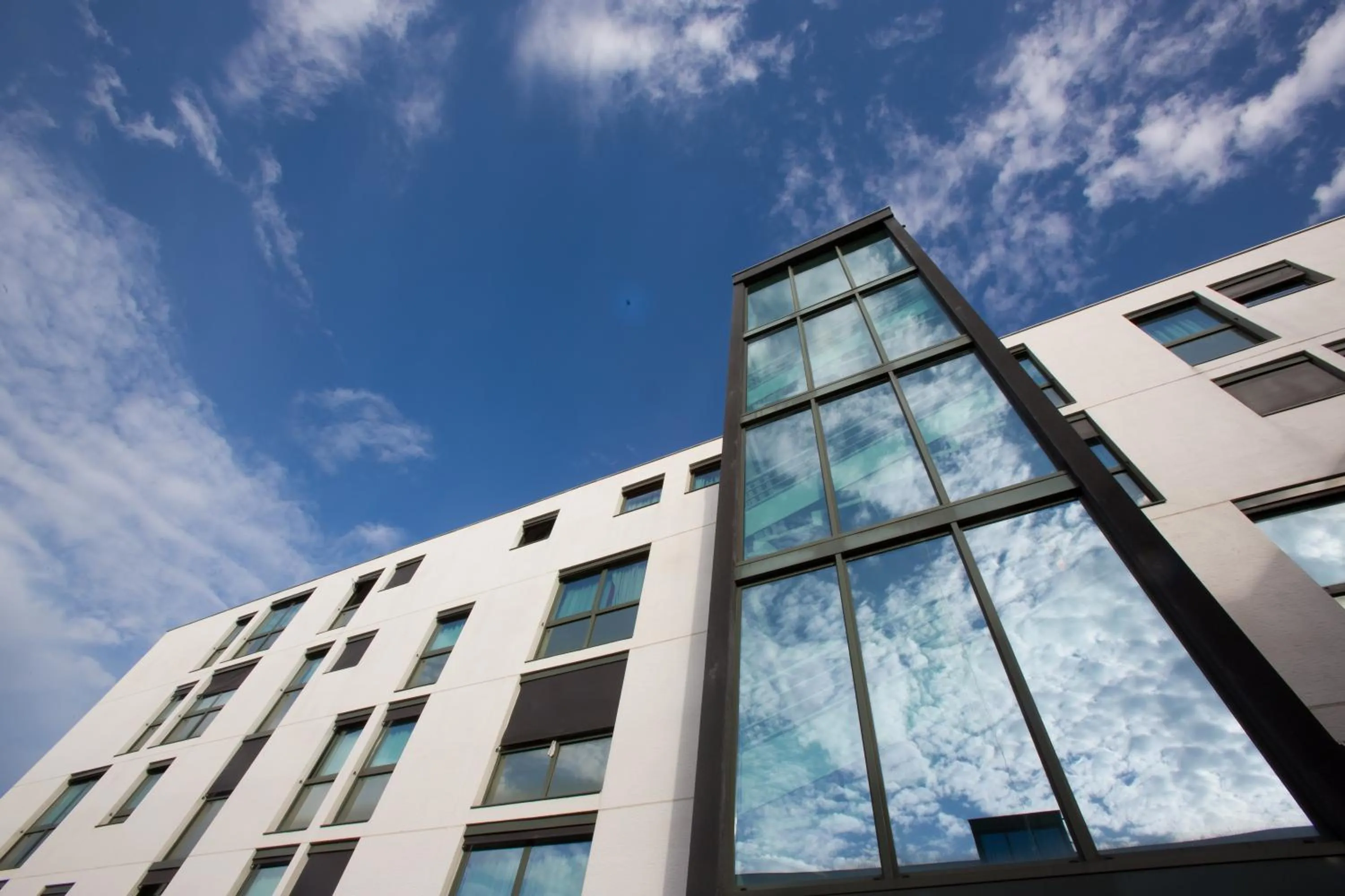 Facade/entrance in All Suites Appart Hôtel - Bordeaux Lac