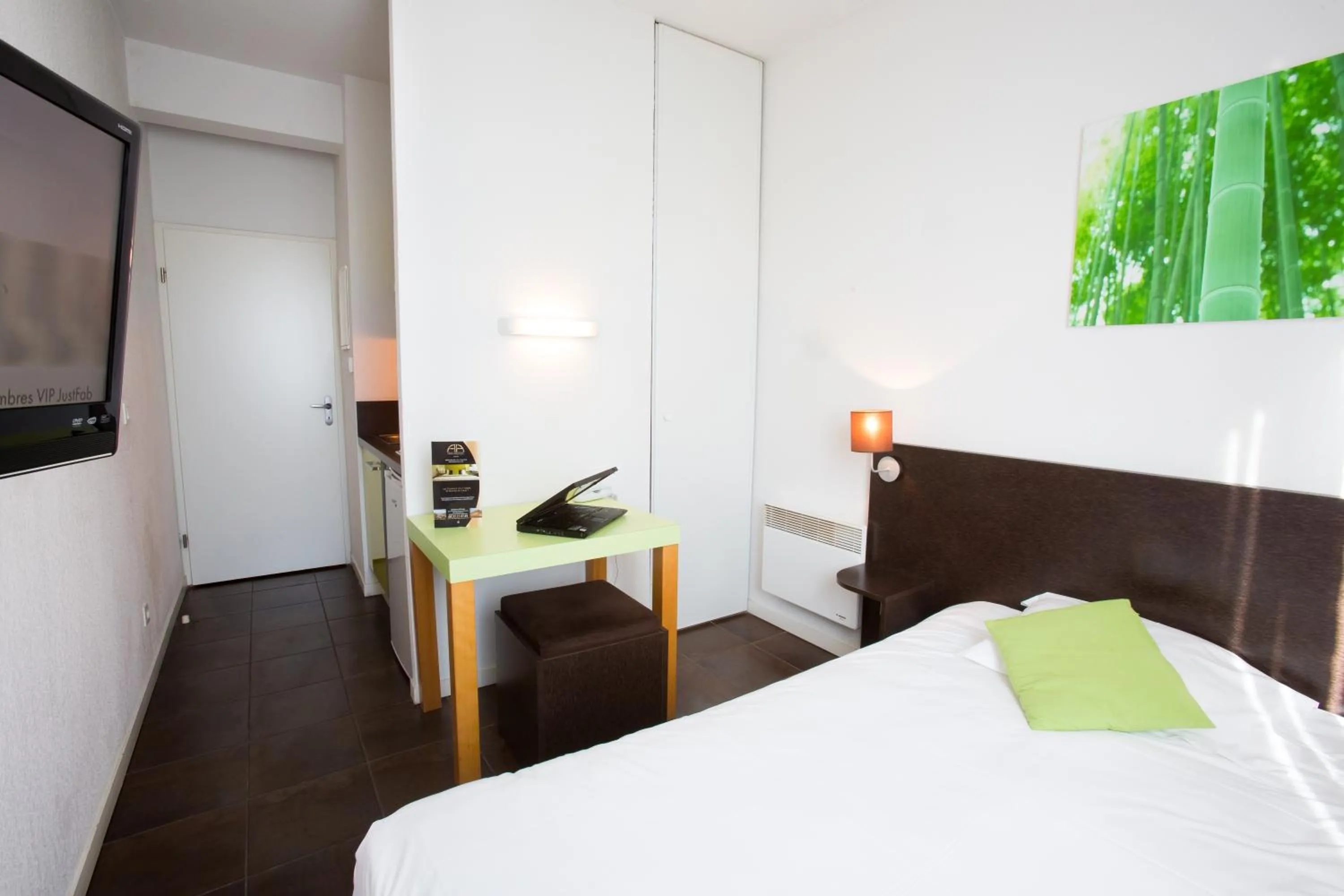 Photo of the whole room in All Suites Appart Hôtel - Bordeaux Lac