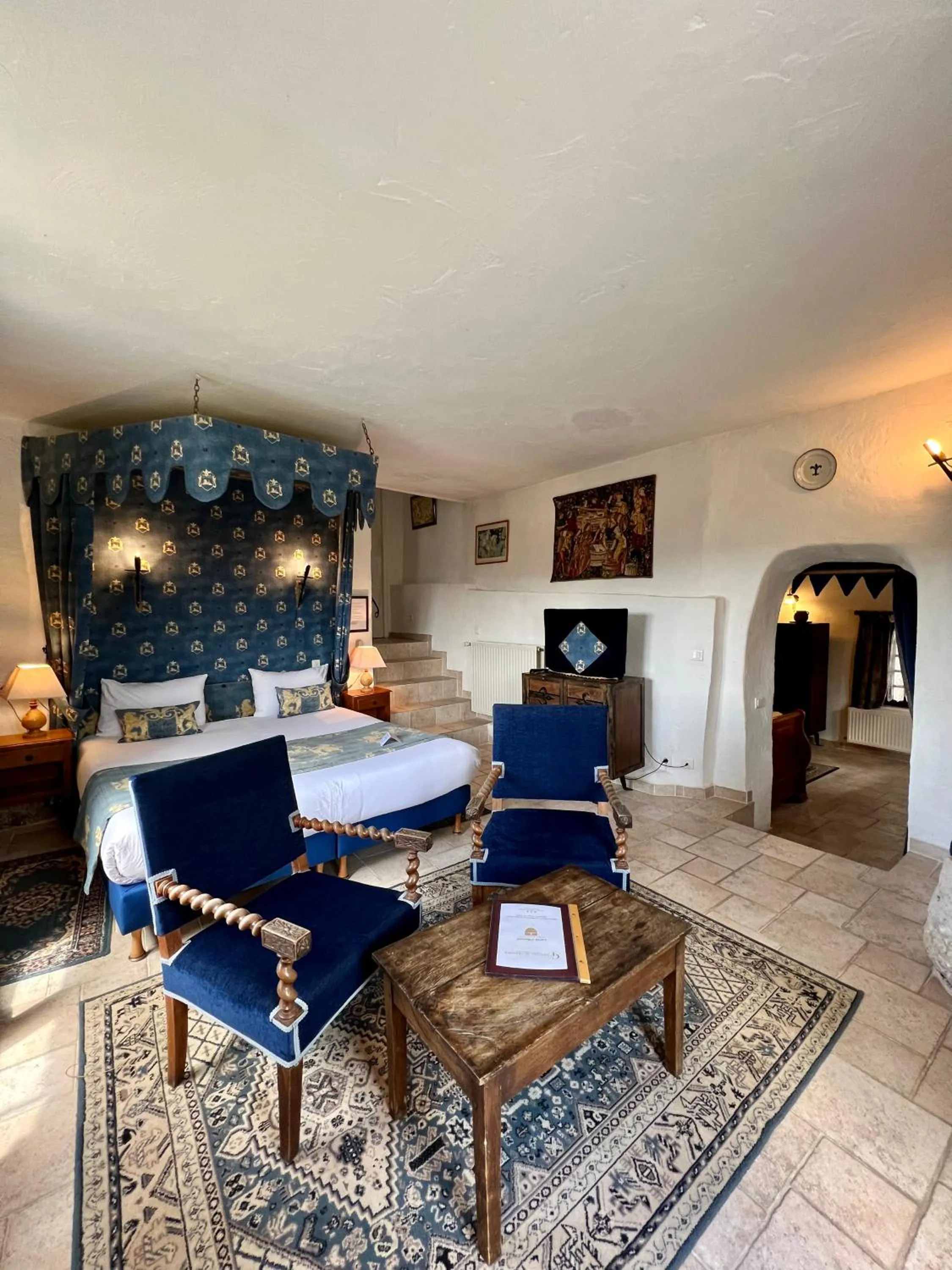 Bedroom in Château de Trigance