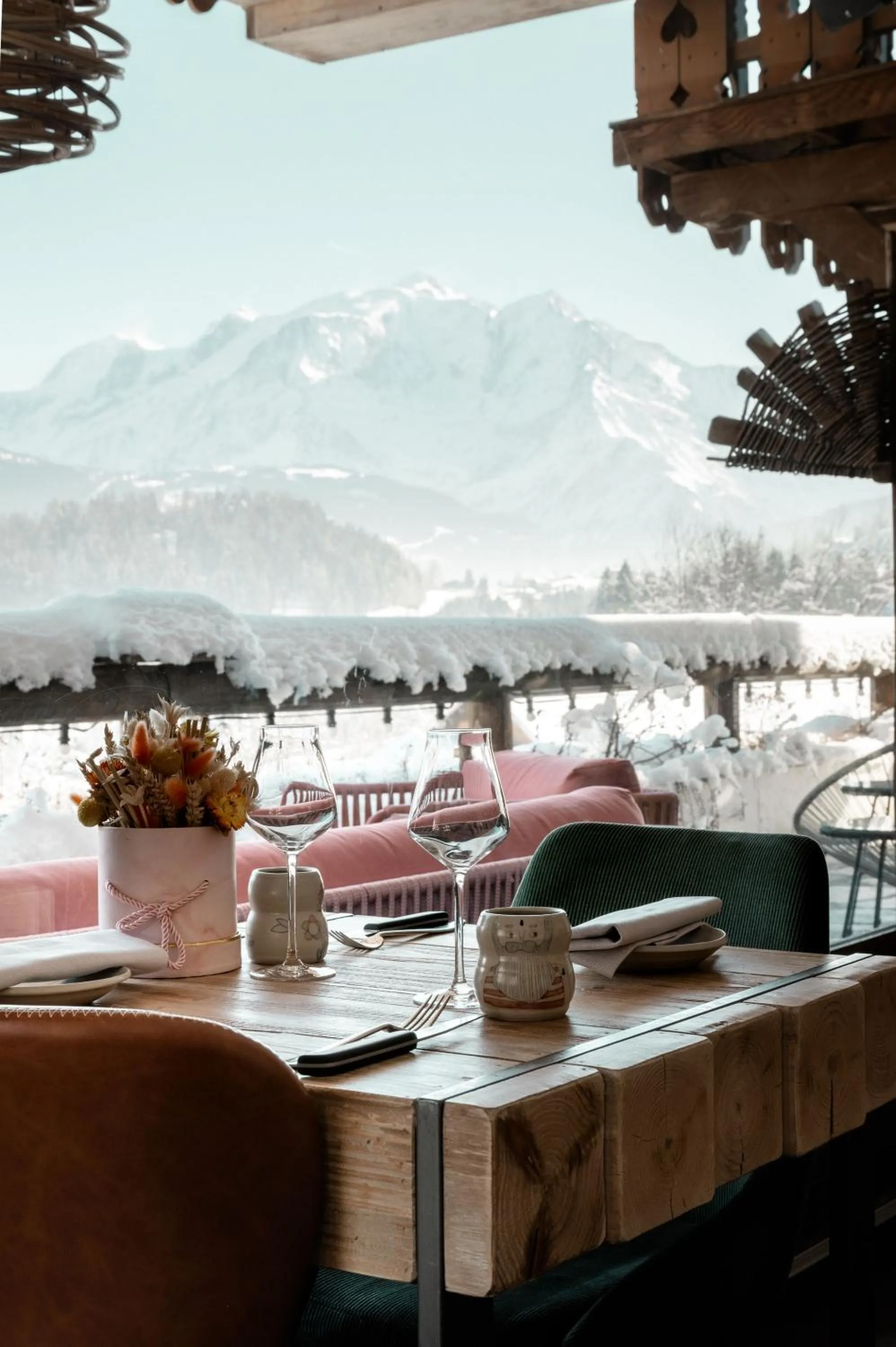 Restaurant/places to eat in Hôtel Les Roches Fleuries