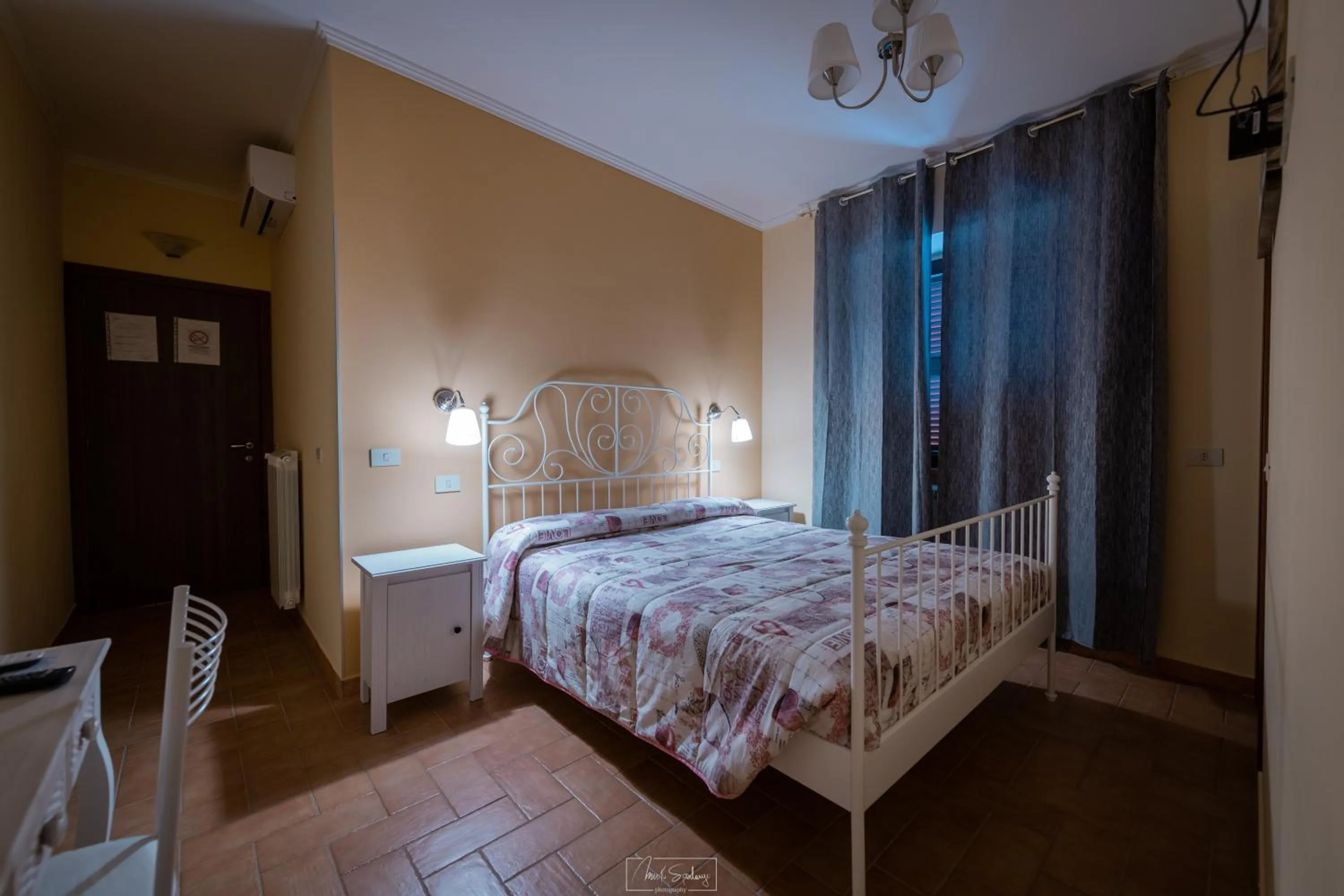 Bed in Agriturismo Country Casale Rufo