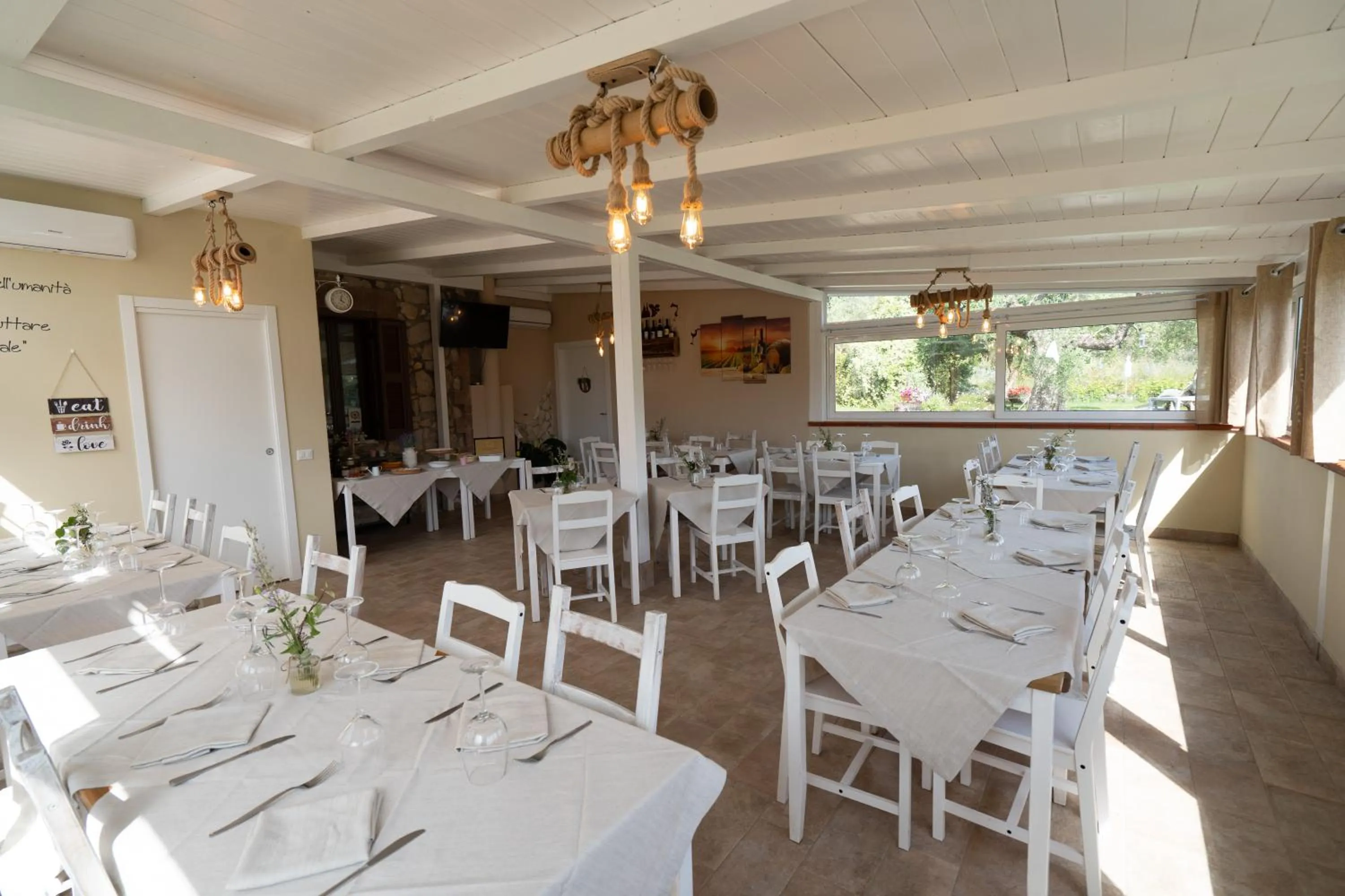 Restaurant/places to eat in Agriturismo Country Casale Rufo