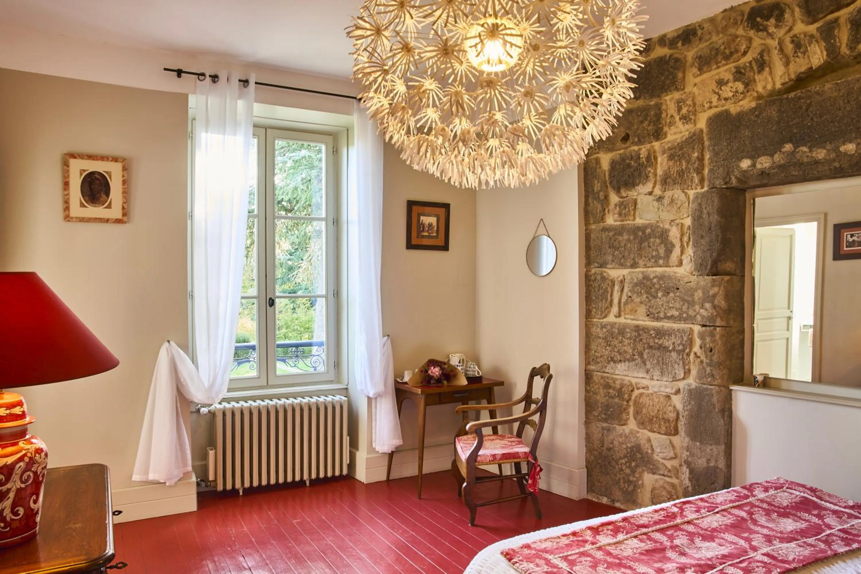 Bedroom, Bed in La Villa des Charmilles