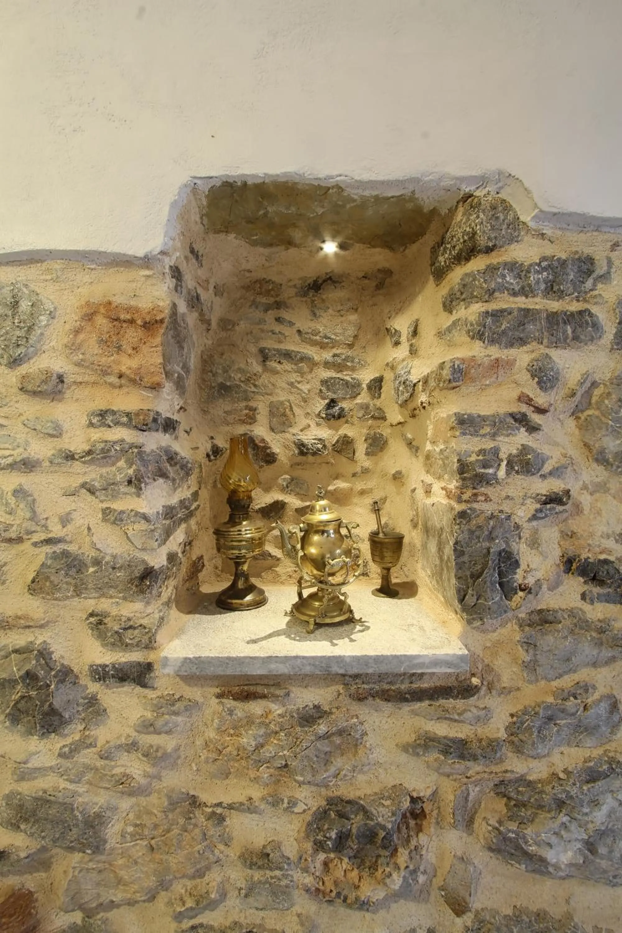 Decorative detail in Mesta Mastic