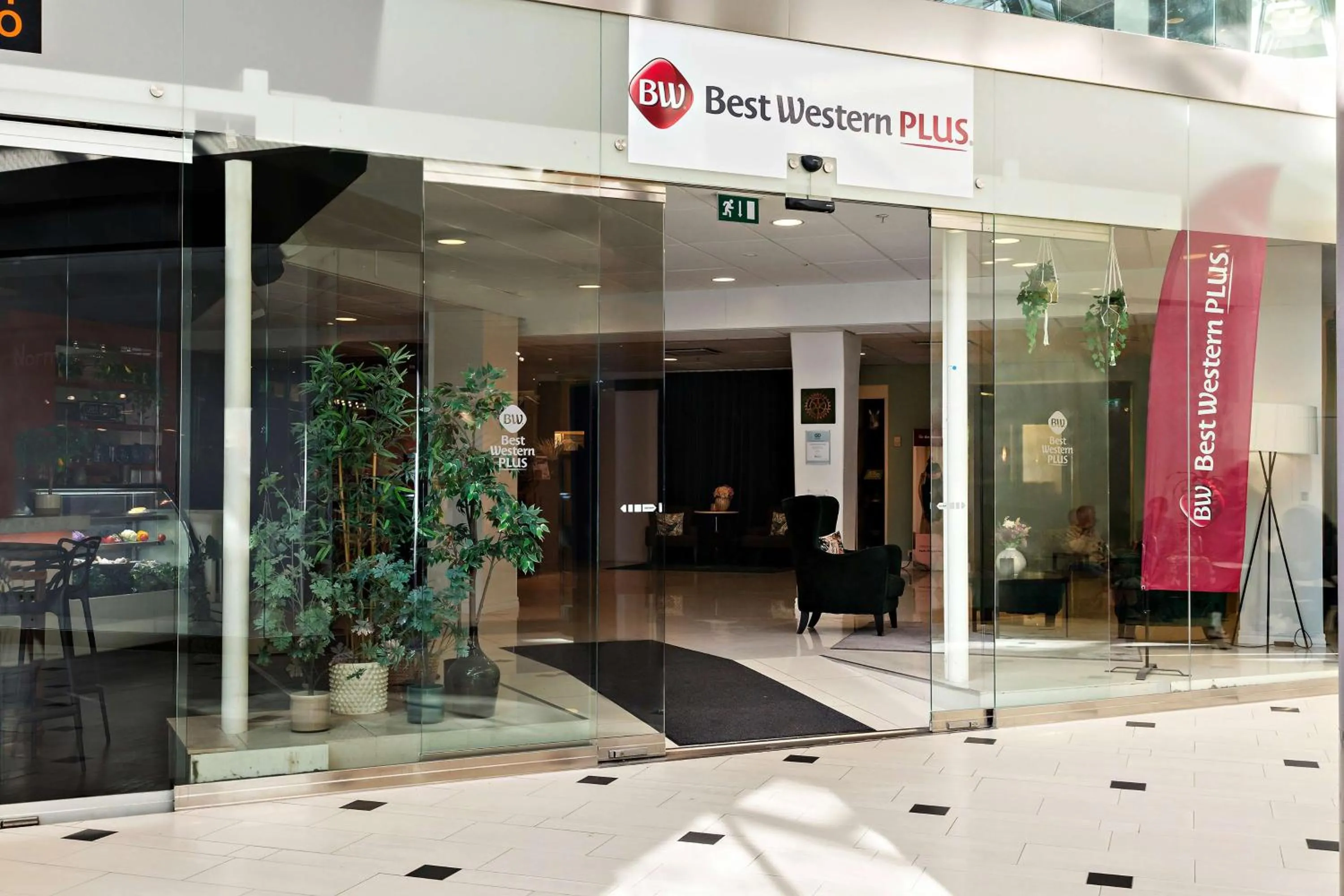 Property building in Best Western Plus Park City Solna