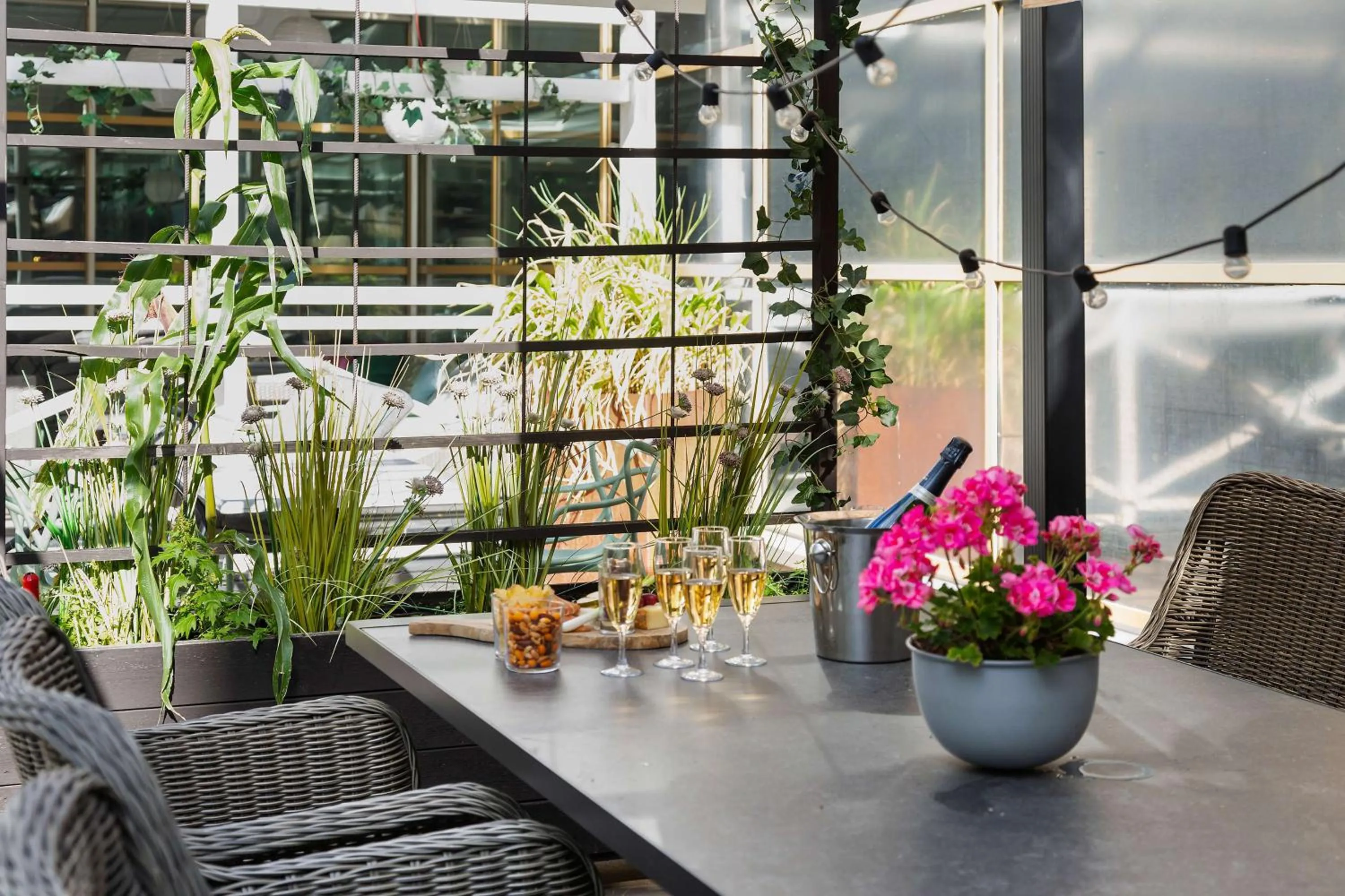 Property building in Best Western Plus Park City Solna