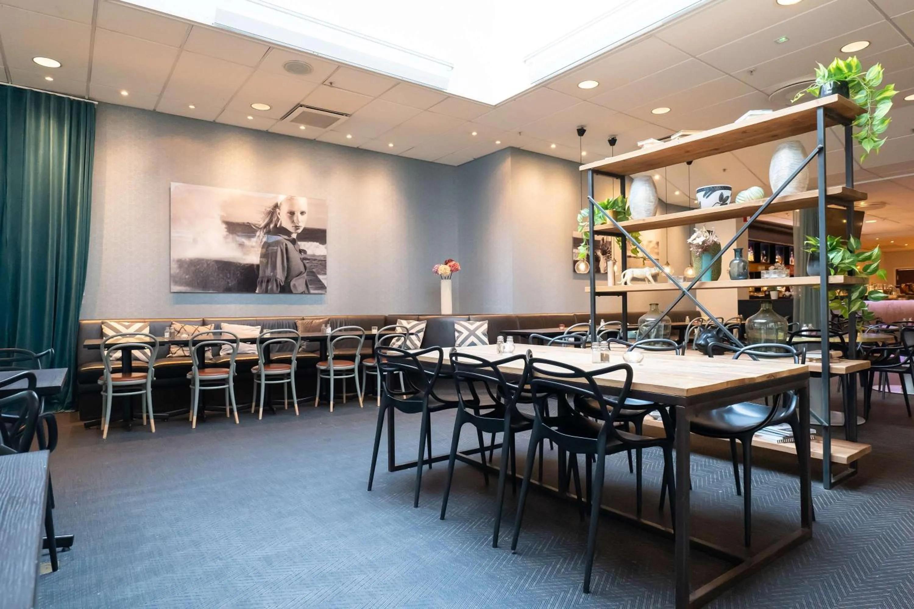 Restaurant/places to eat in Best Western Plus Park City Solna