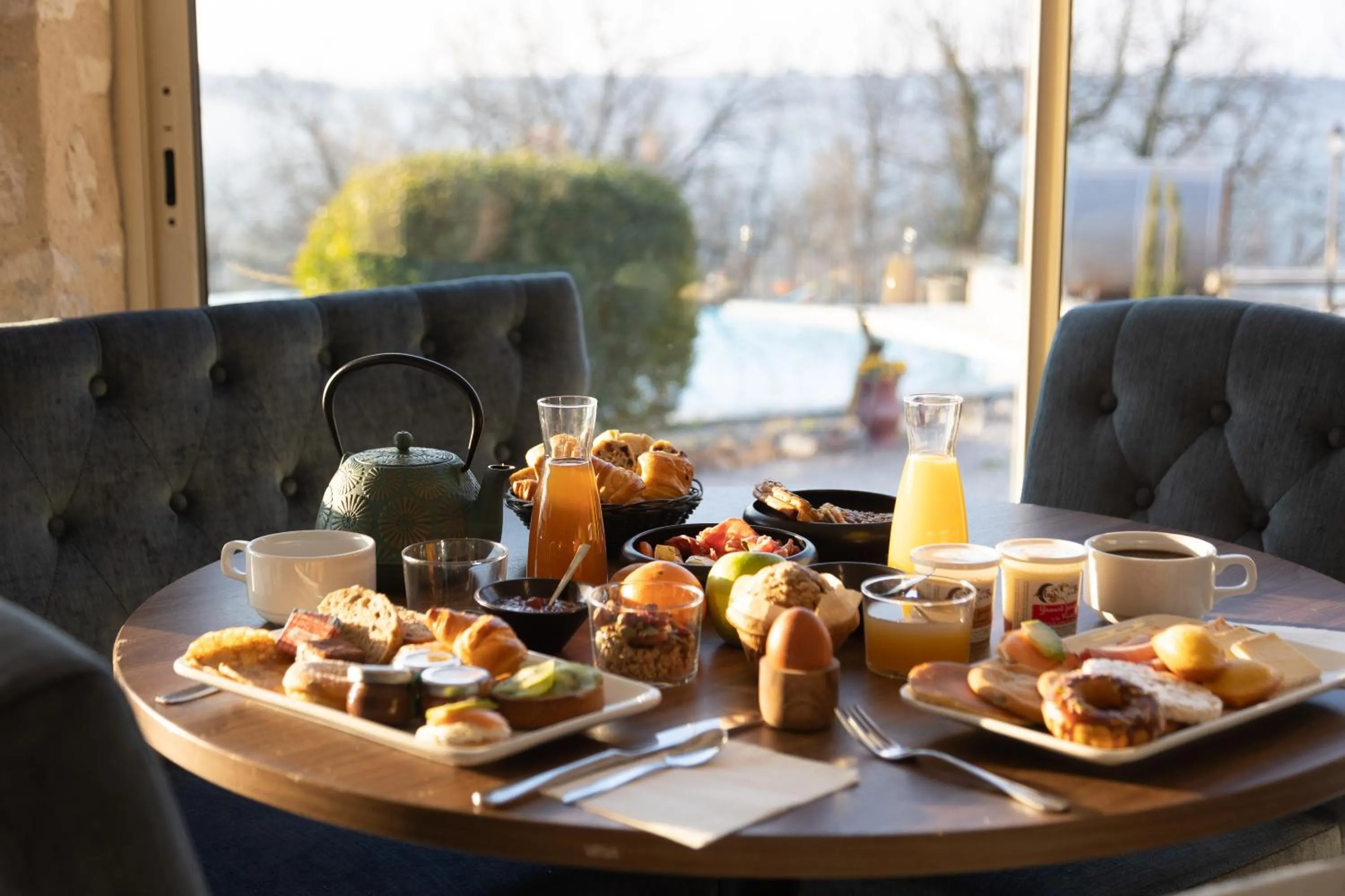 Breakfast in Le Belvédère Hotel et Bien être
