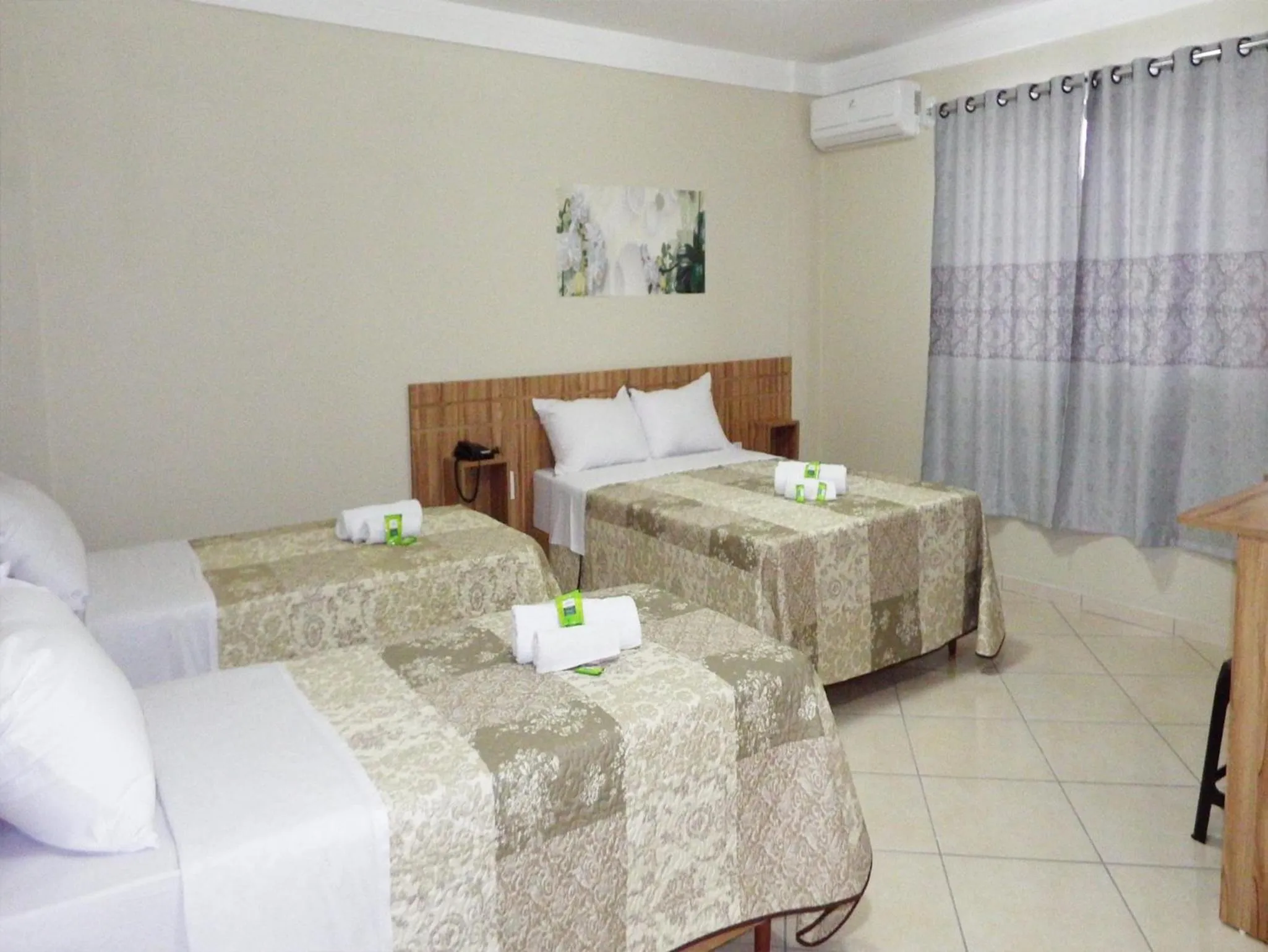 Bedroom, Bed in Coral Palace Hotel