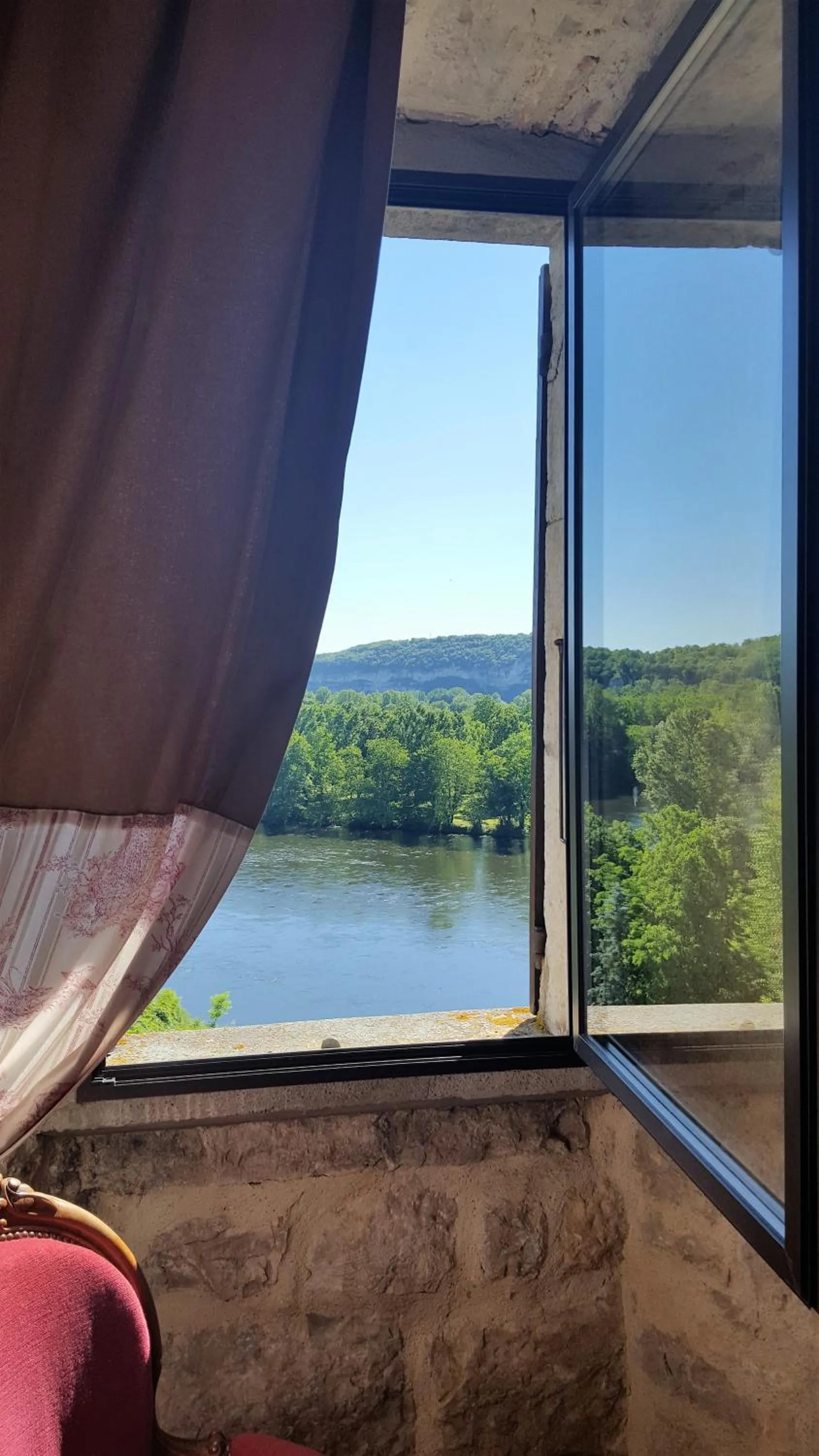 River view in Château Hôtel La Terrasse - Teritoria