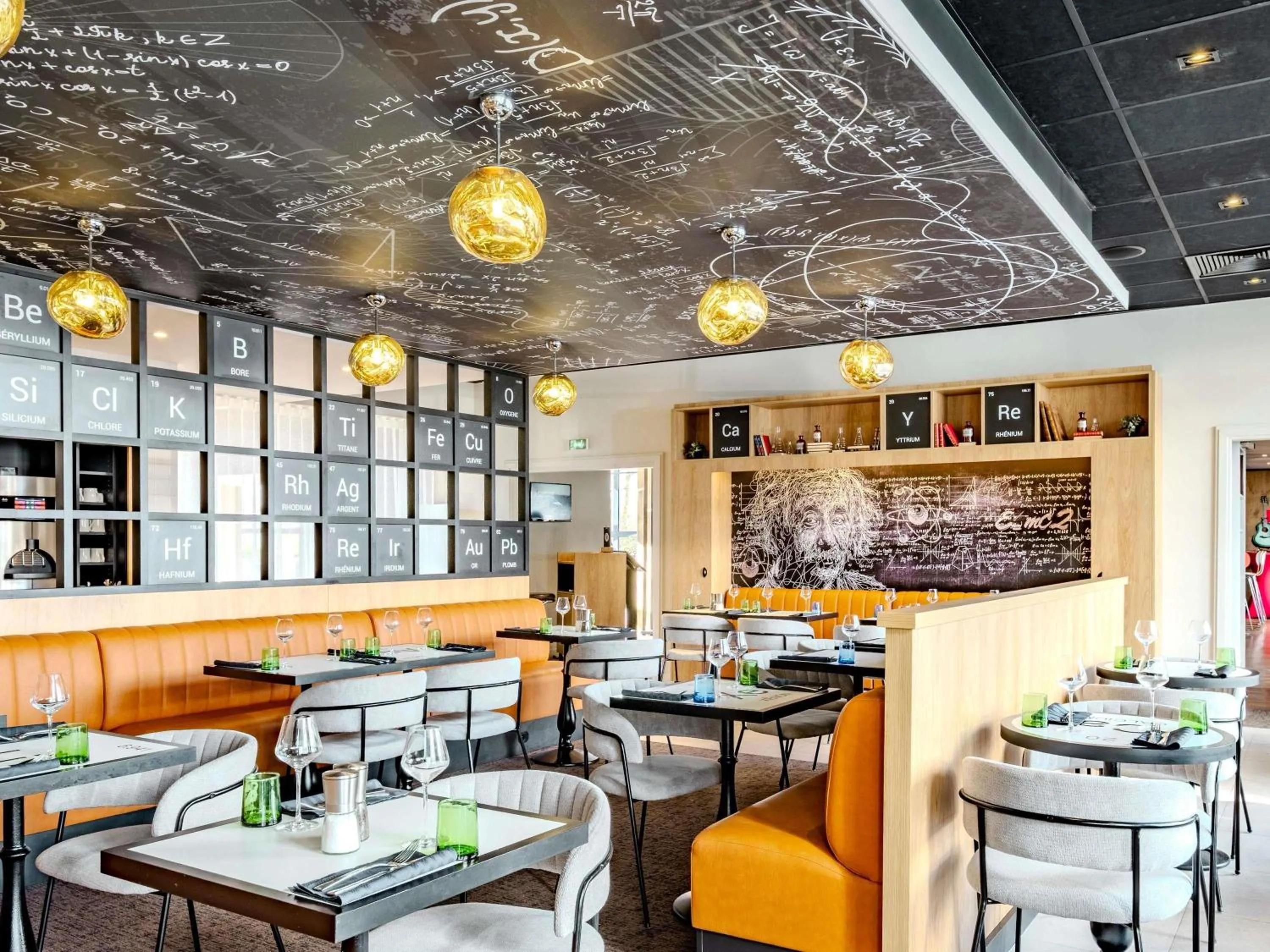 Restaurant/places to eat in ibis Marne La Vallee Champs-sur-Marne