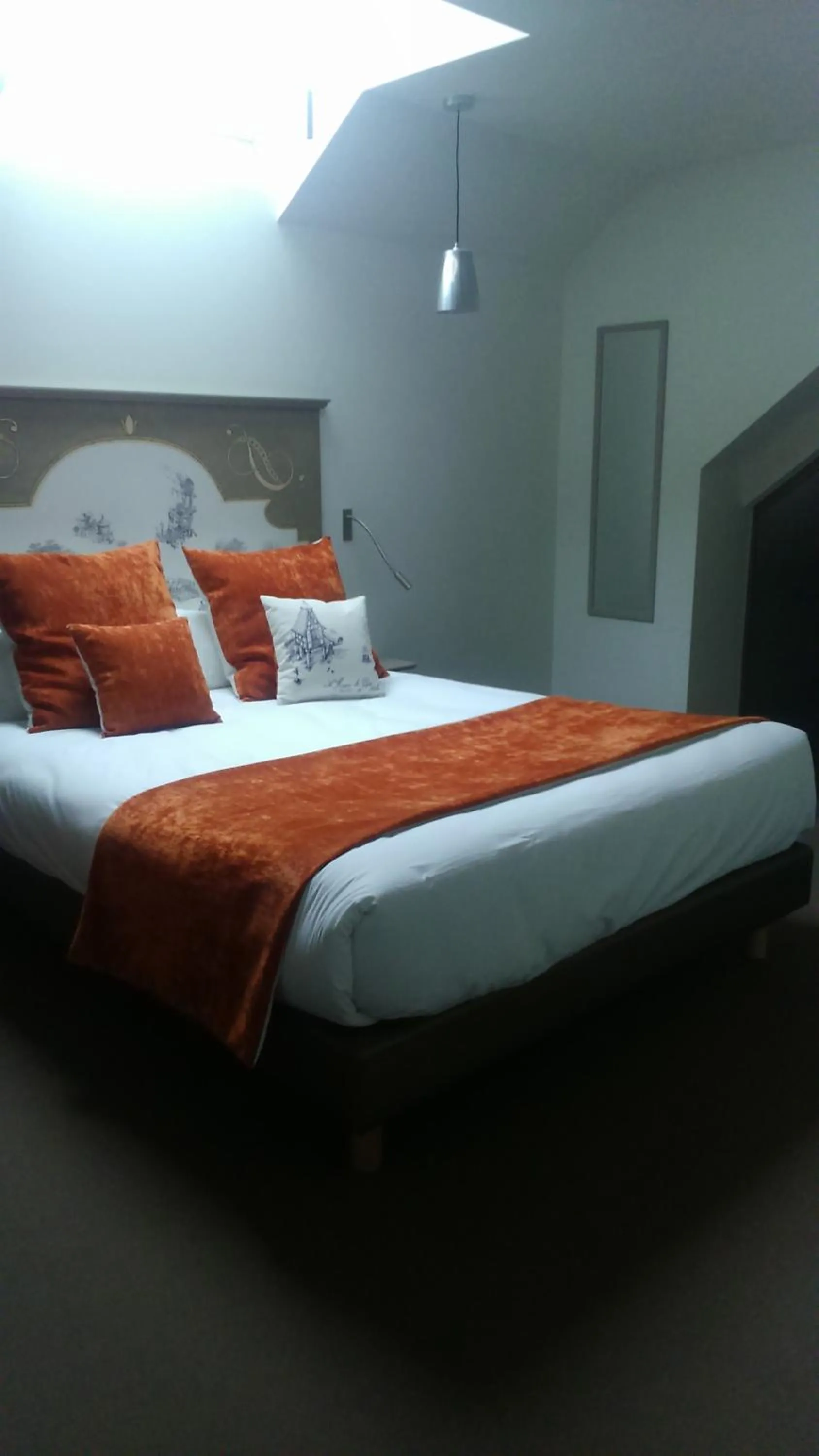 Bed in The Originals Boutique, Hôtel La Ferme du Pape, Eguisheim