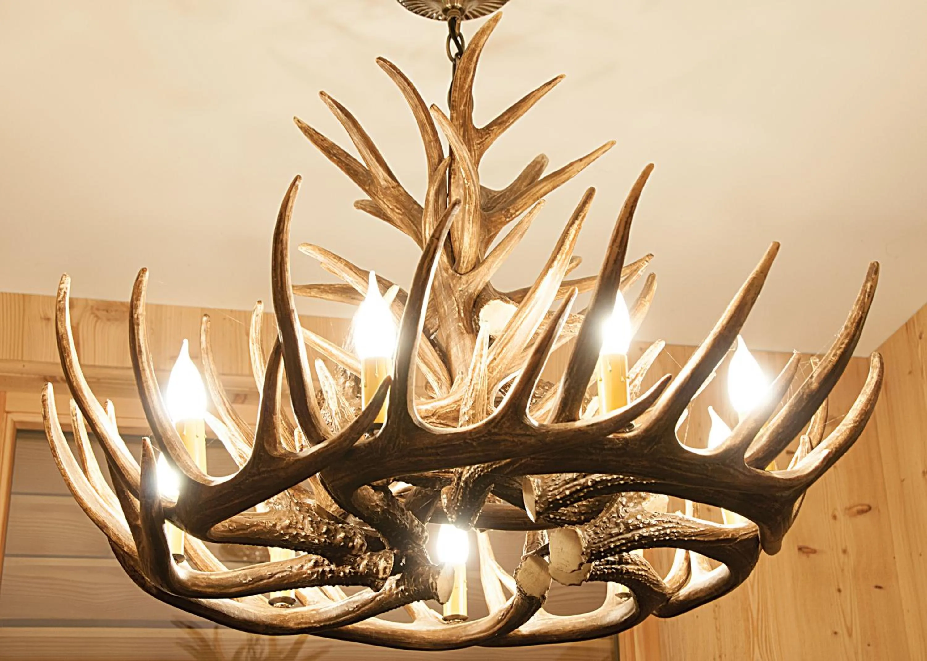 Decorative detail in The Originals Boutique, Hôtel La Ferme du Pape, Eguisheim