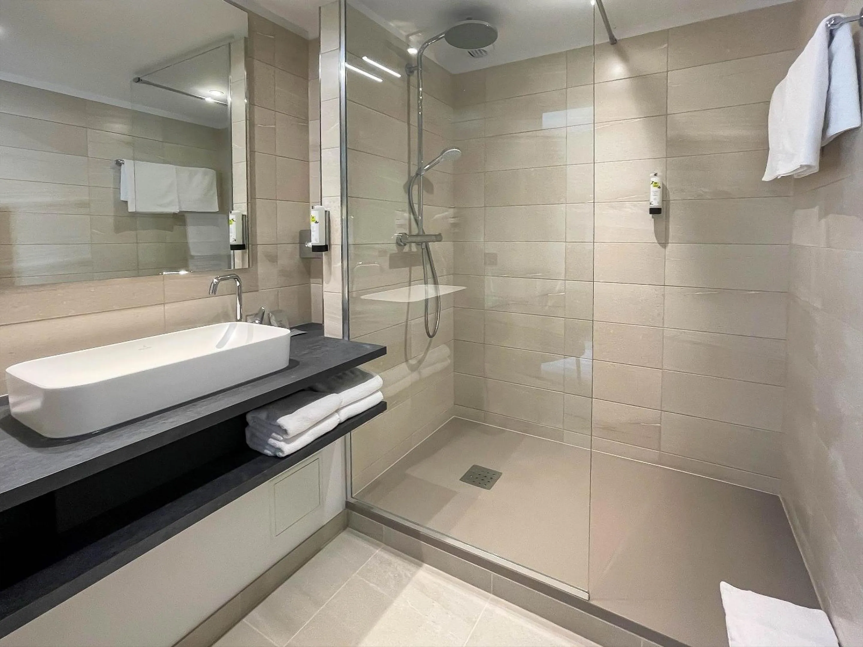 Bathroom in Hotel Restaurant & Spa Verte Vallée