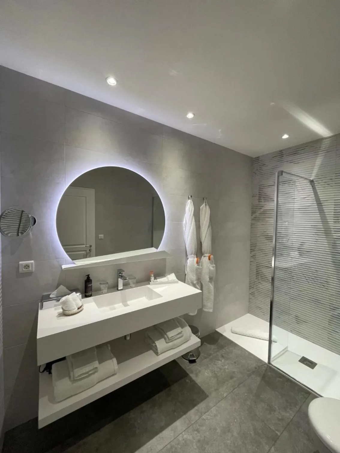 Bathroom in La Chartreuse du Bignac - Teritoria