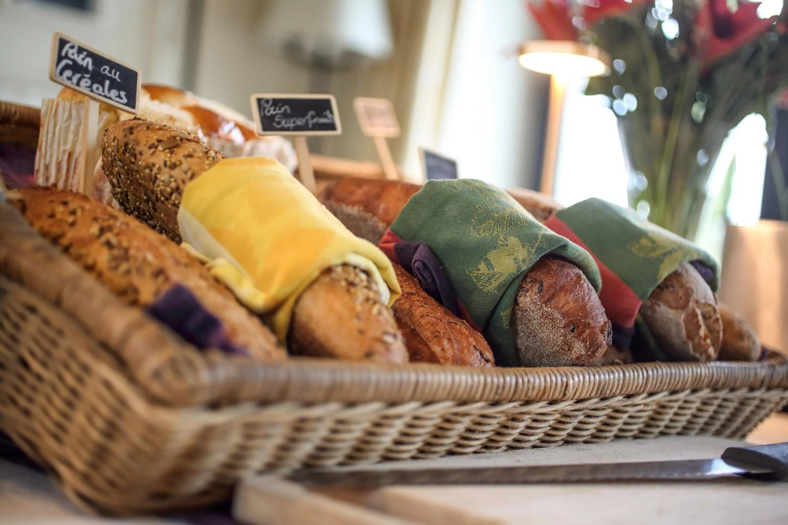 Buffet breakfast in La Chartreuse du Bignac - Teritoria