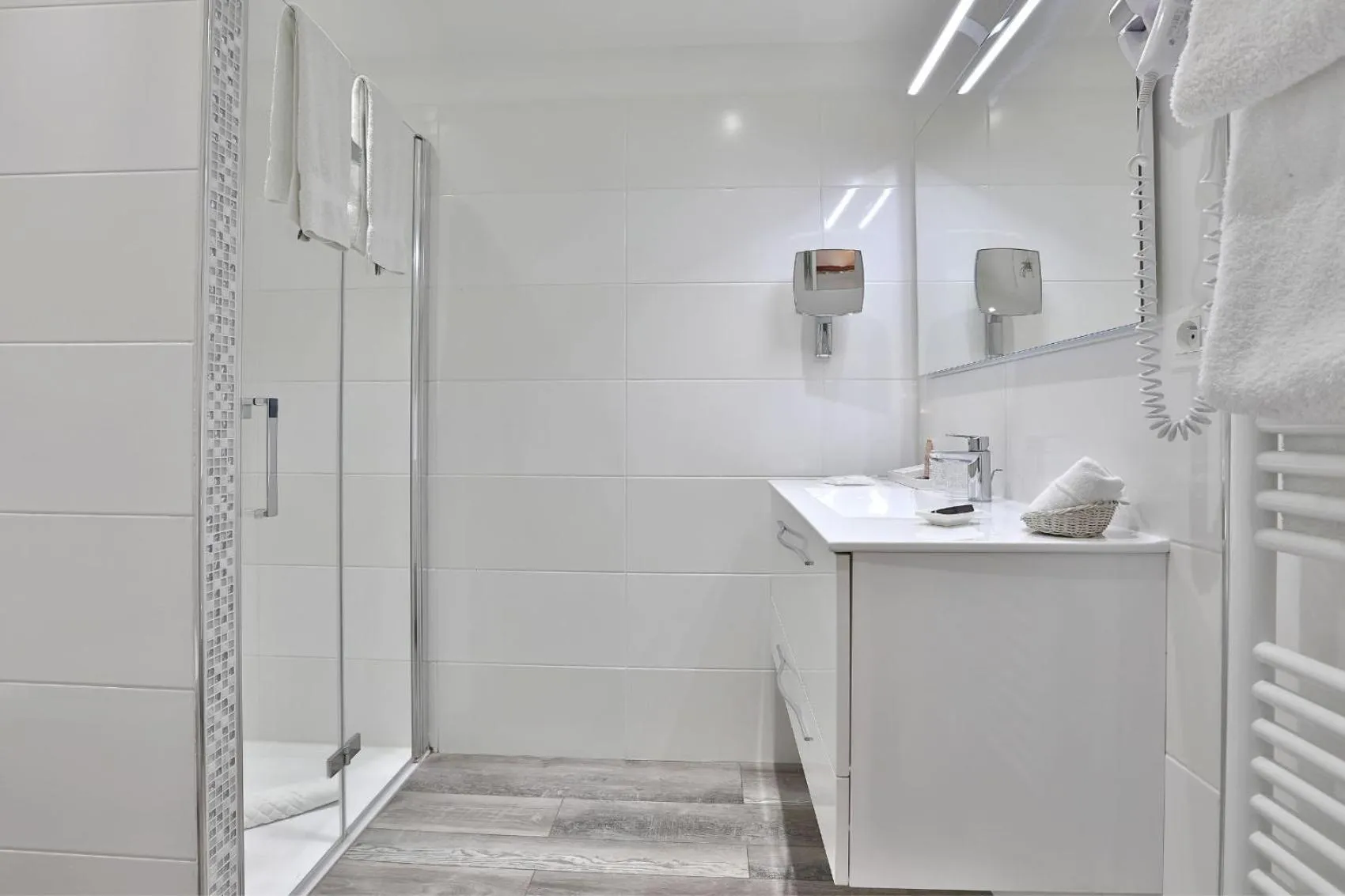 Bathroom in La Chartreuse du Bignac - Teritoria