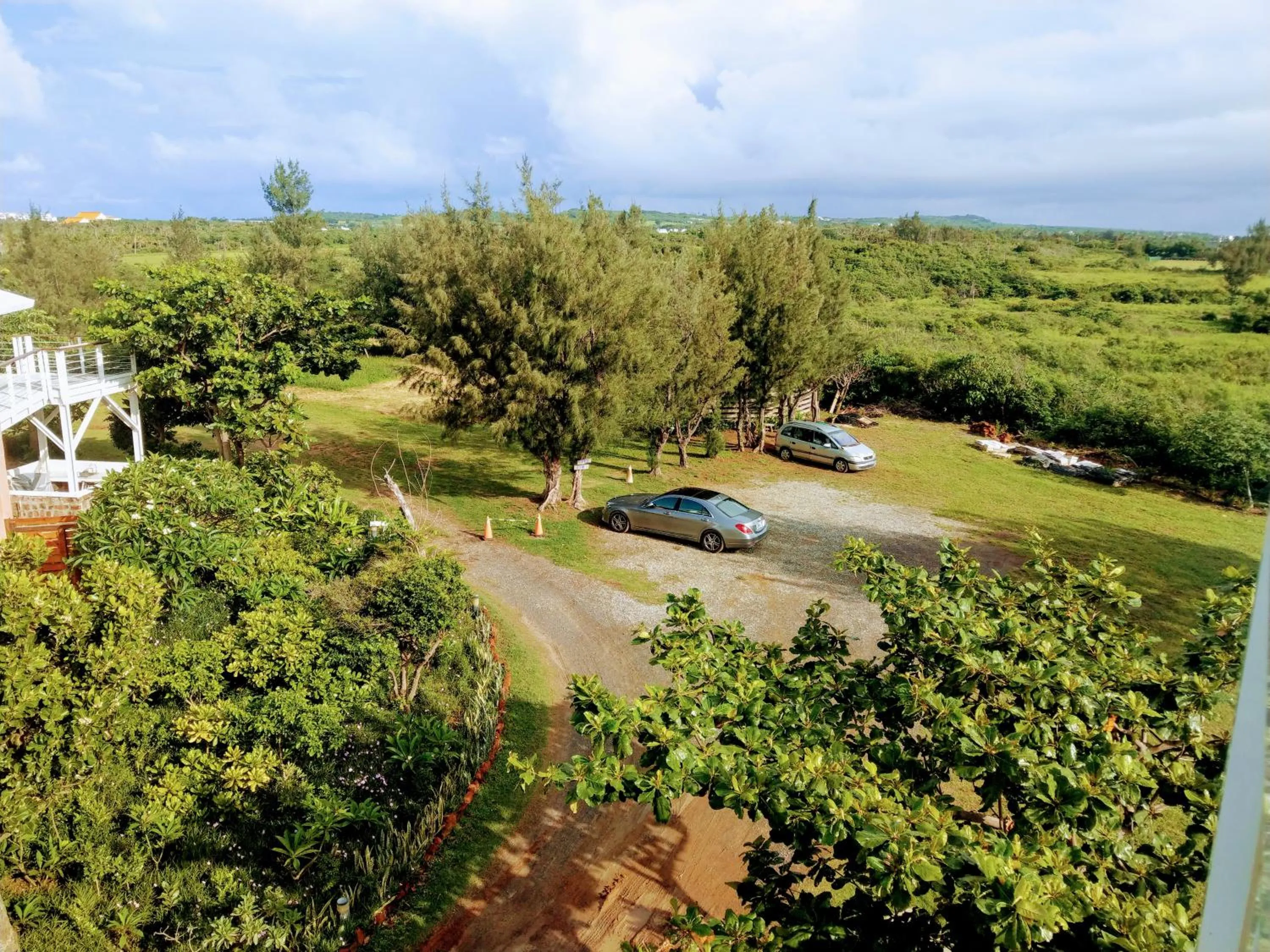 Parking in Kenting COMIC B&B&SPRING