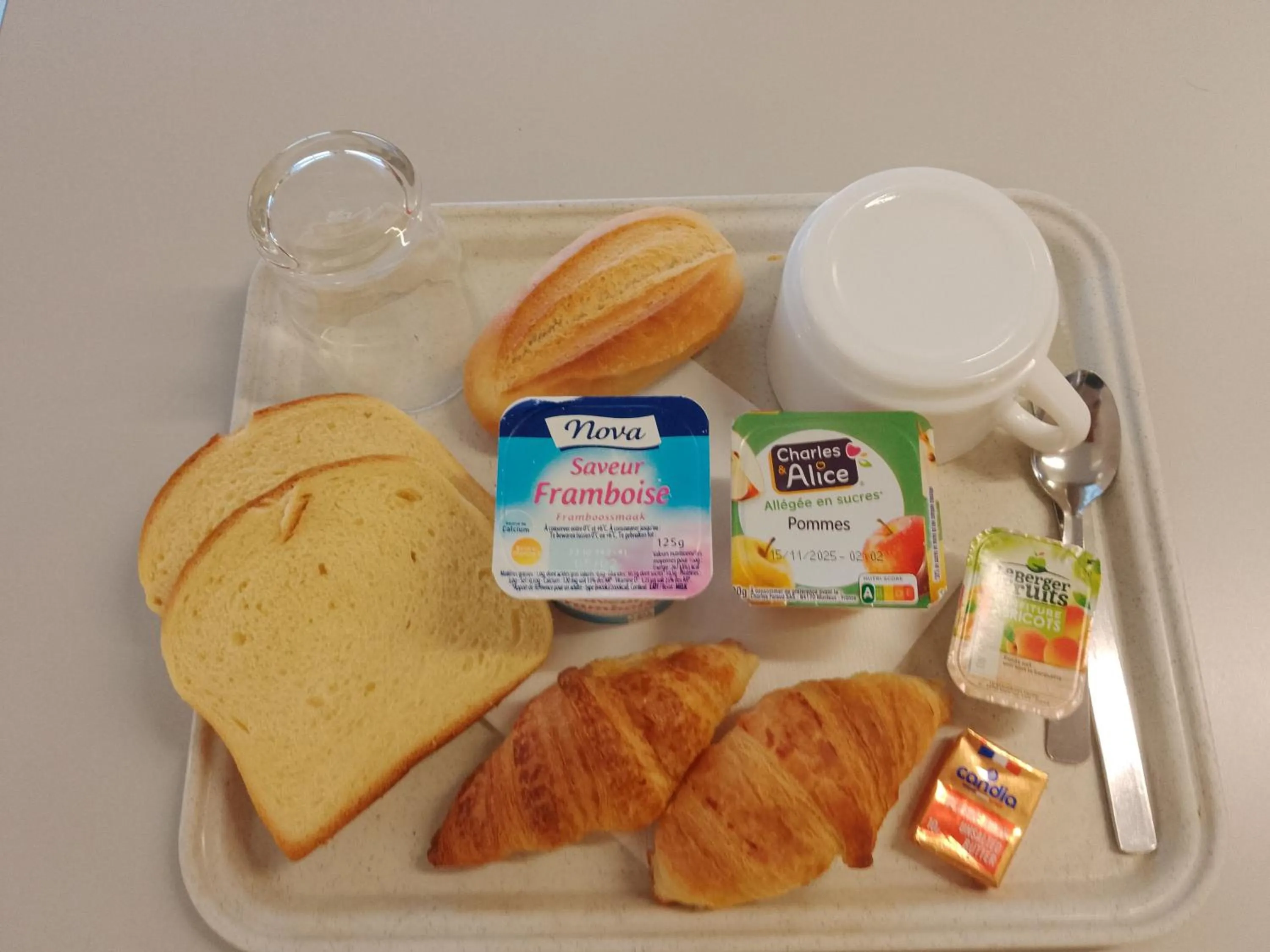 Lunch in Premiere Classe Niort Est - Chauray