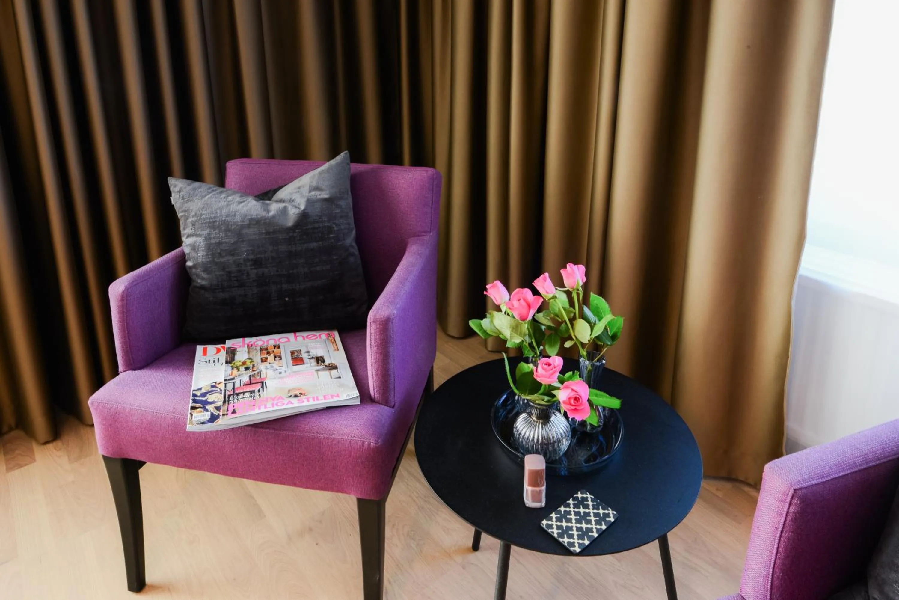 Seating area in Best Western Plus Park Airport Hotel