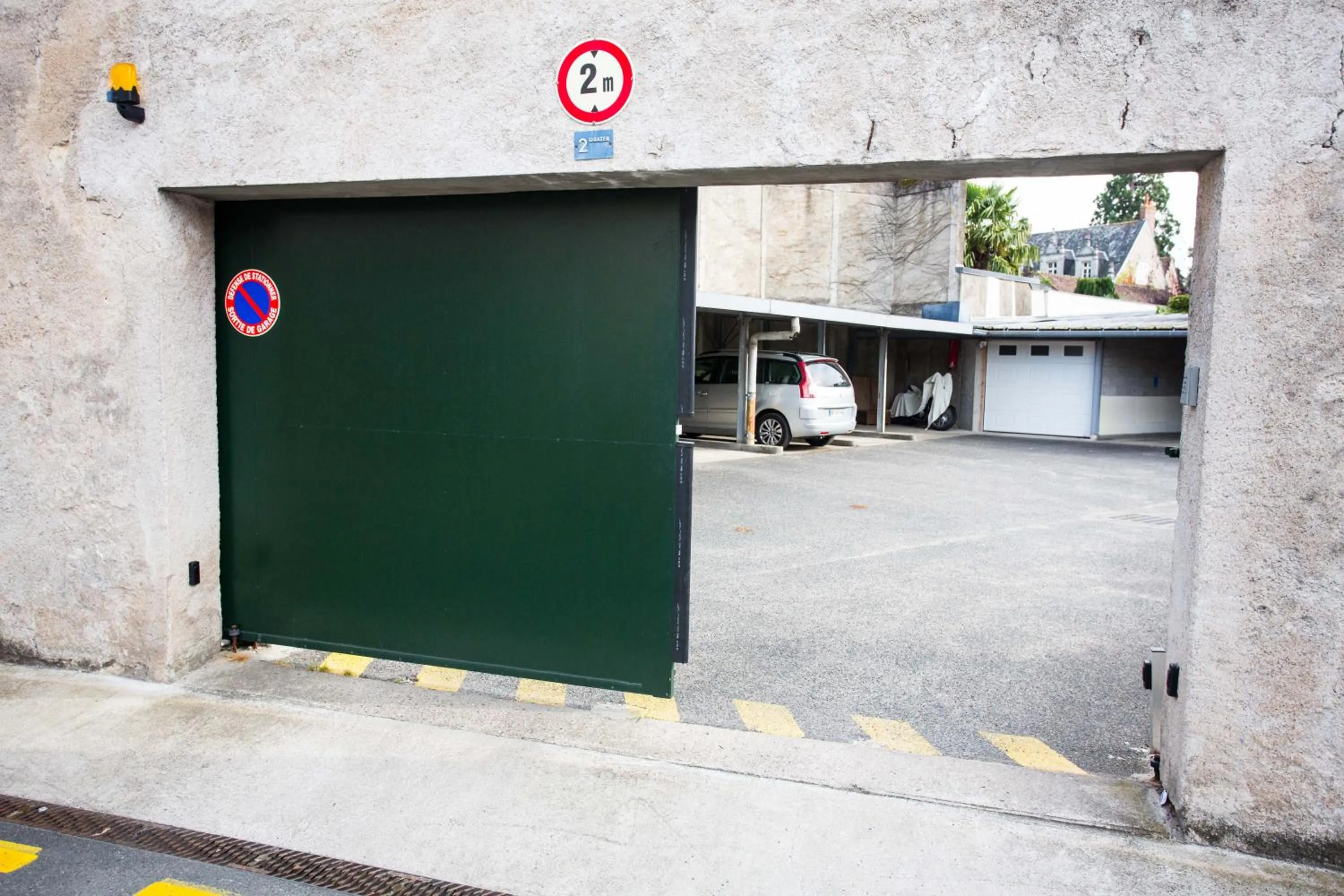 Area and facilities in Hôtel Spa - Au Charme Rabelaisien