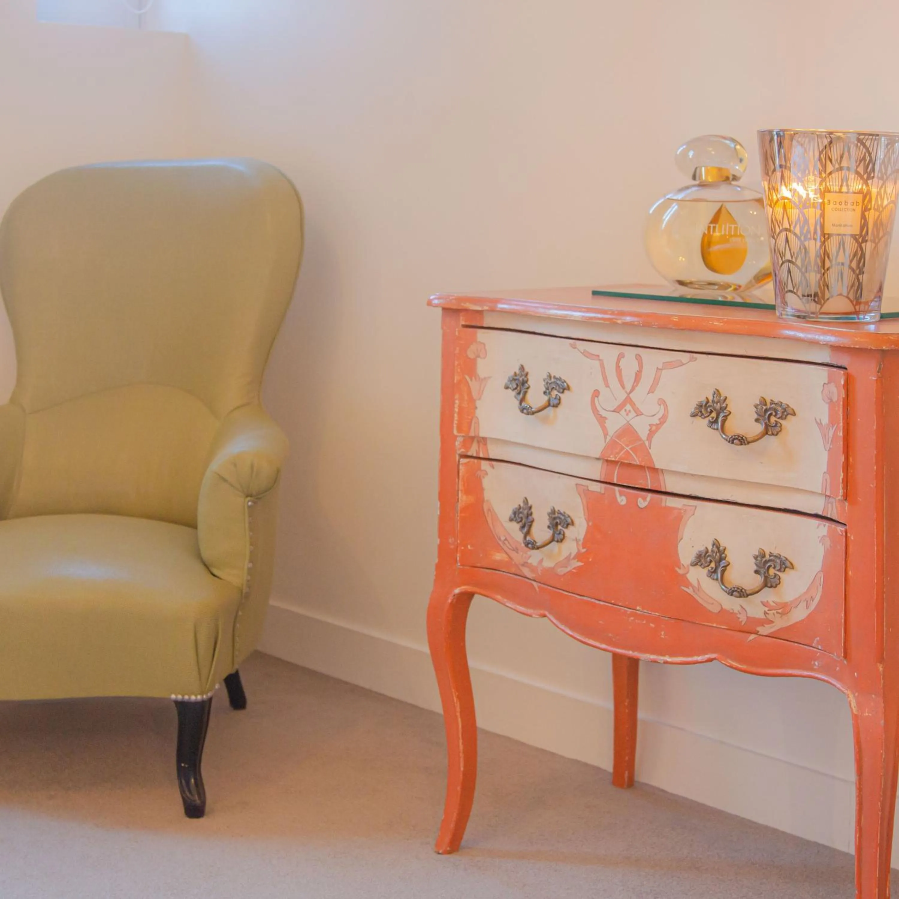 Decorative detail in Hôtel Spa - Au Charme Rabelaisien