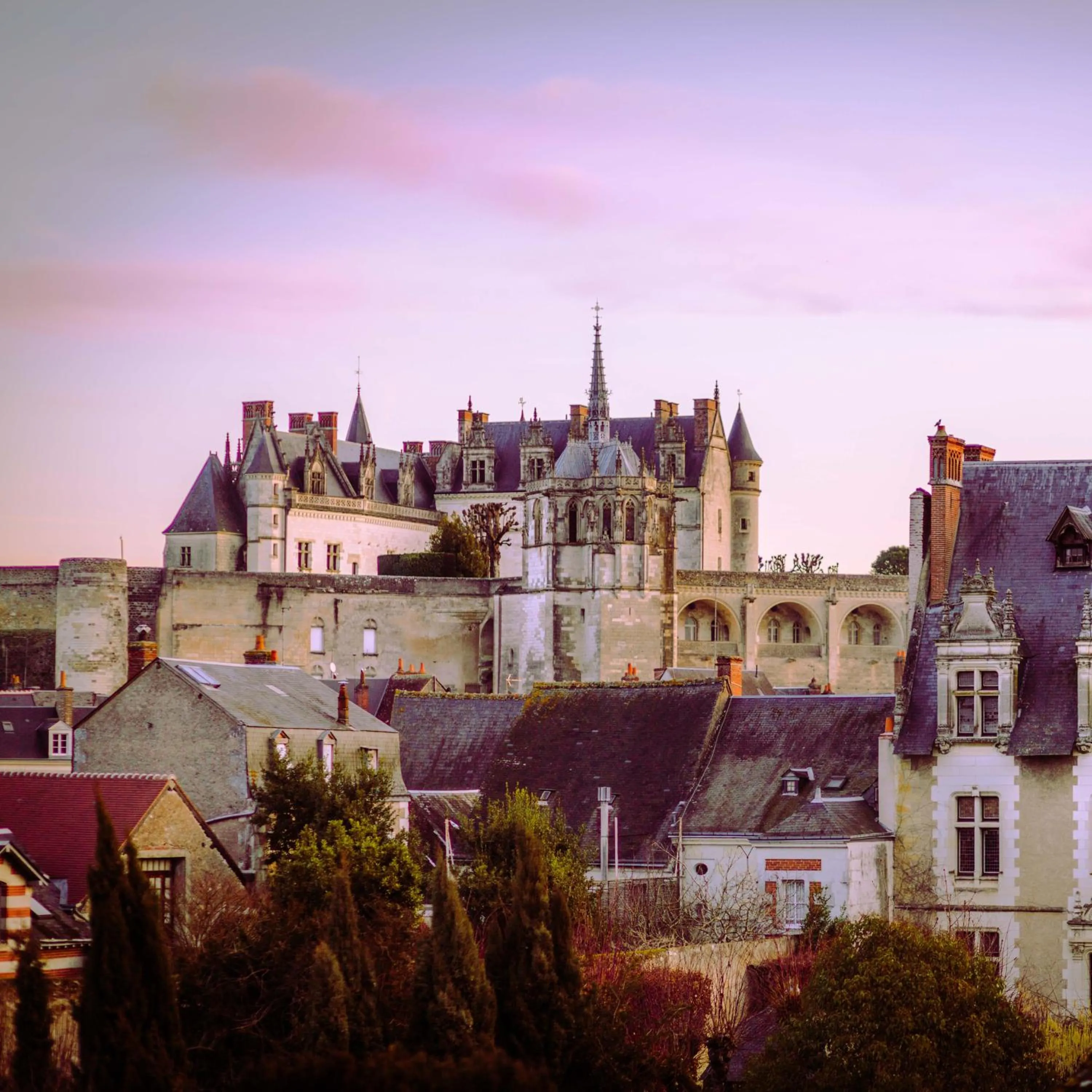 Landmark view in Hôtel Spa - Au Charme Rabelaisien