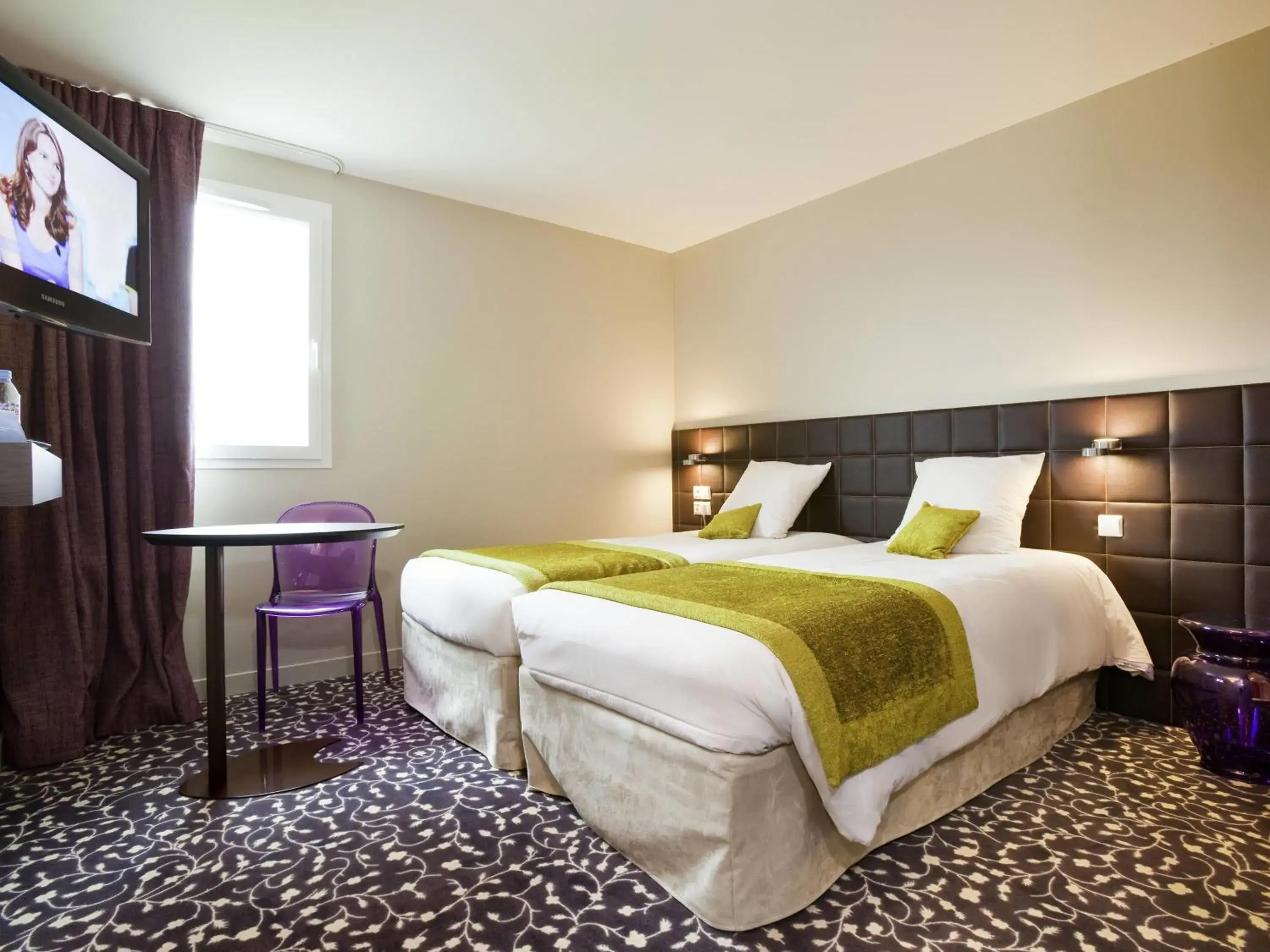 Standard Twin Room in ibis Styles Compiegne Standard Twin Room in ibis Styles Compiegne