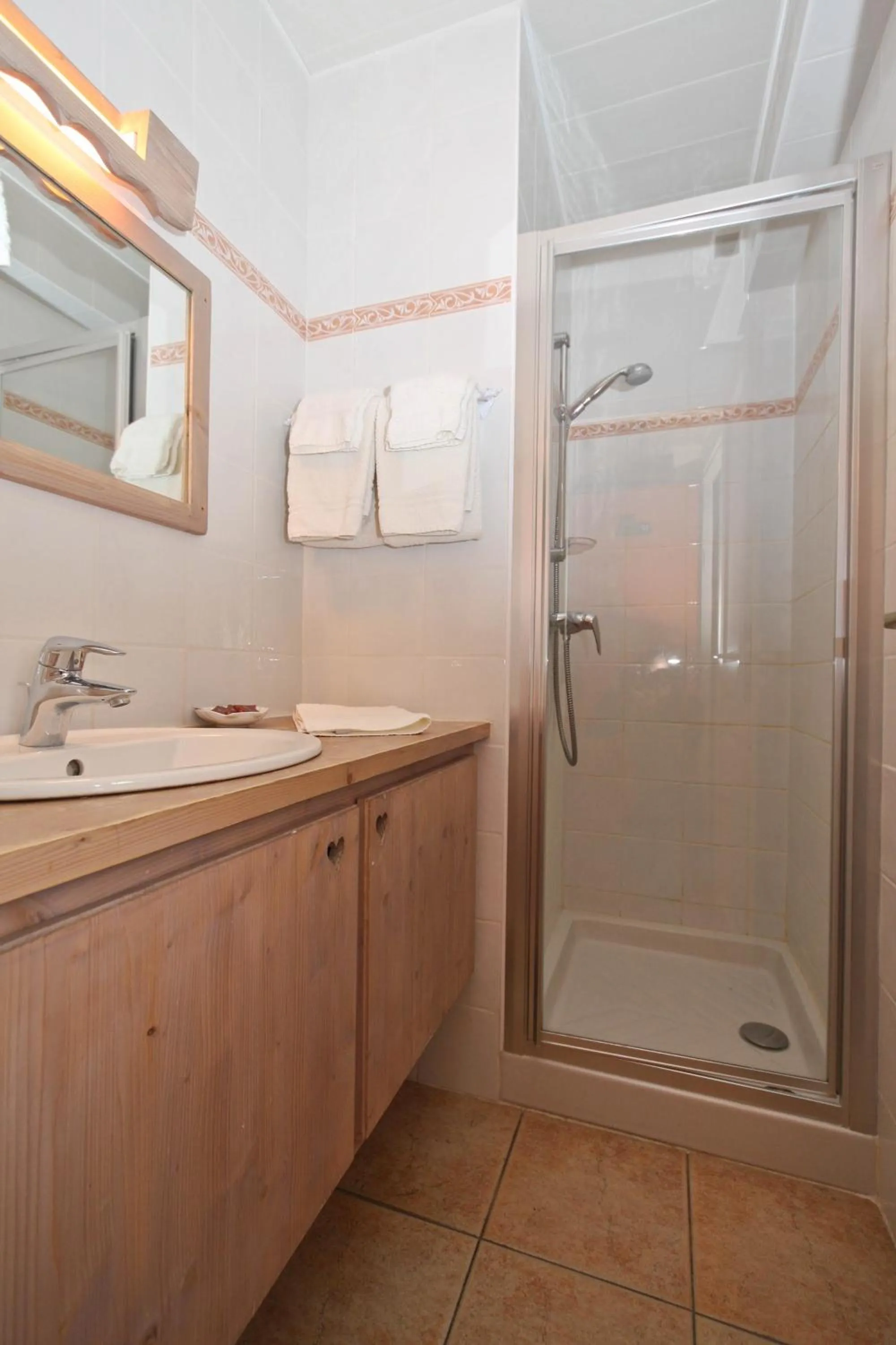 Bathroom in Alpen Roc