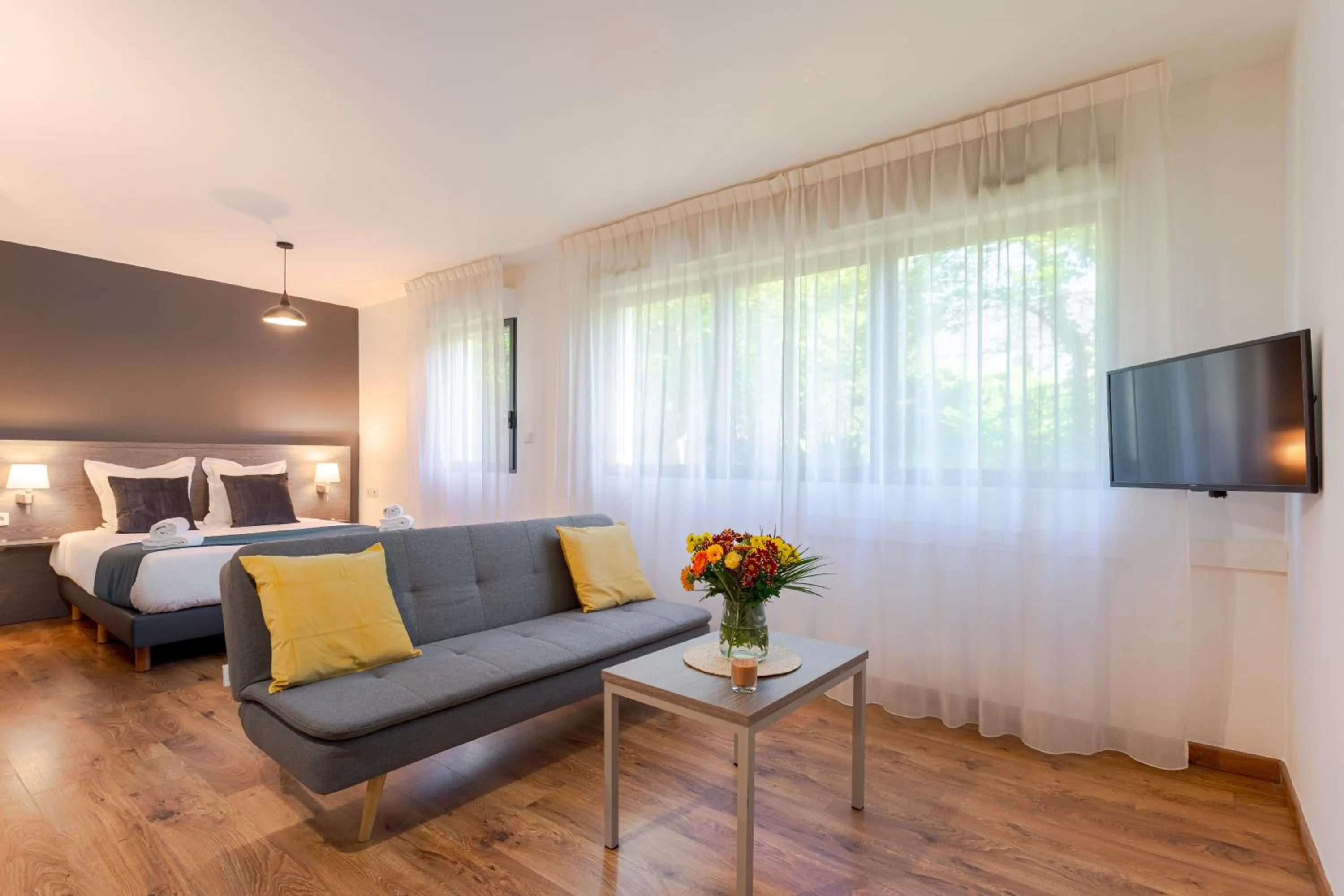 Bed in Zenitude Hôtel-Résidences Nantes Métropole