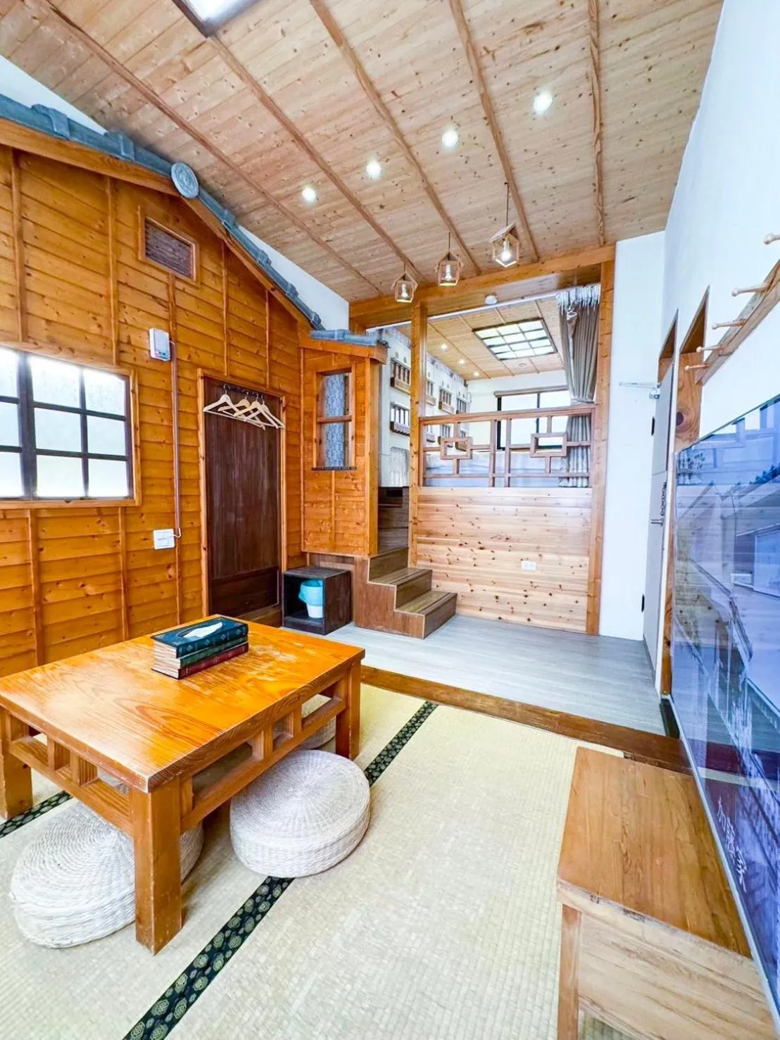 Photo of the whole room in 慢步南國 台南故事民宿 Slow Tainan Homestay