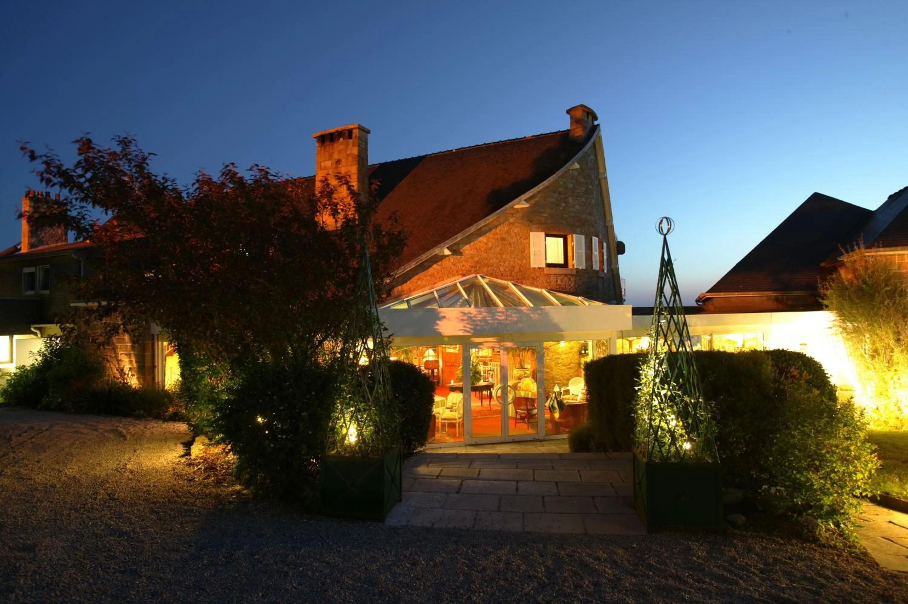 Facade/entrance in Manoir de Lan Kérellec