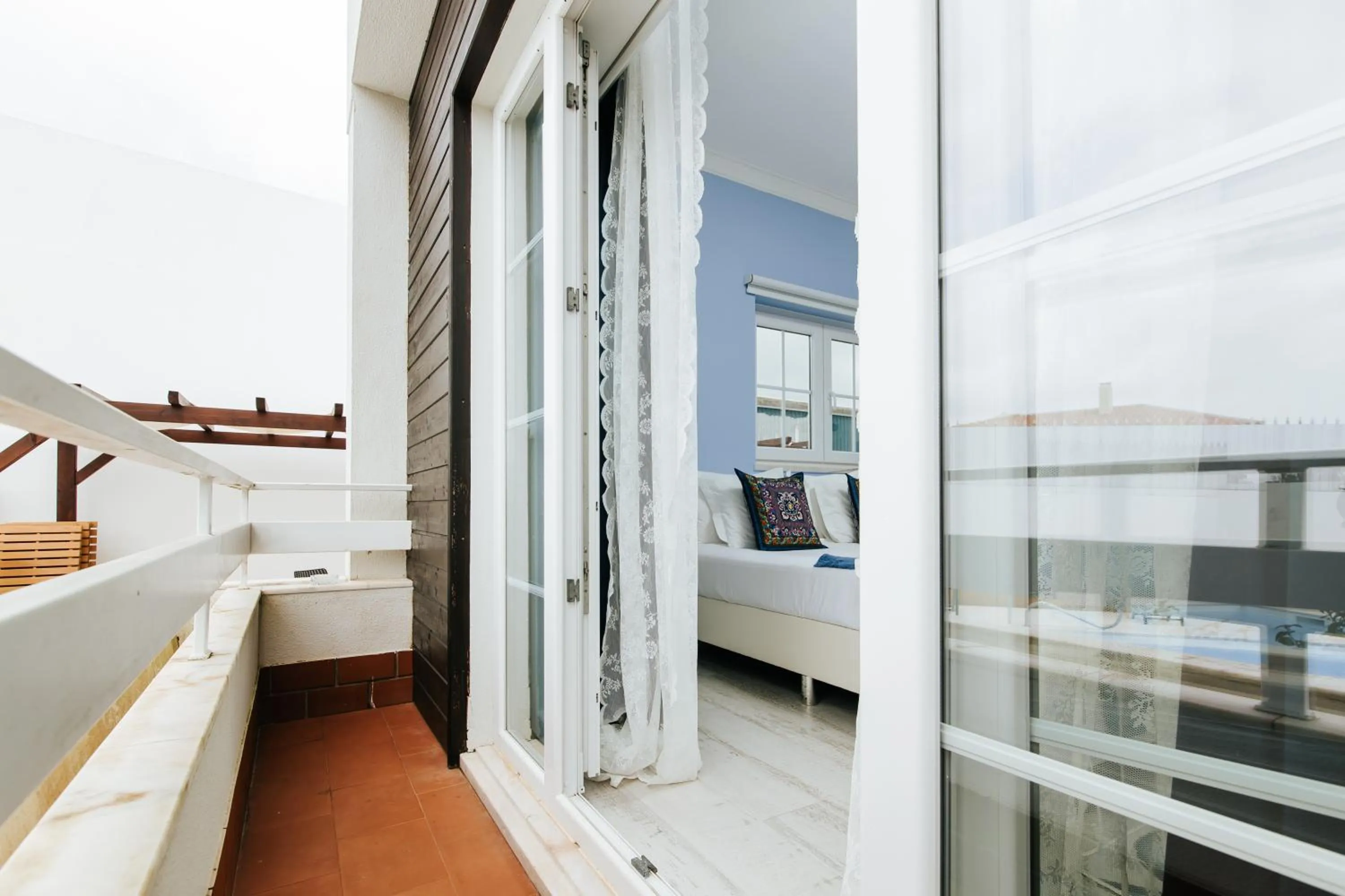 Balcony/Terrace, Bed in Boutique Hotel - O House Ericeira Hills