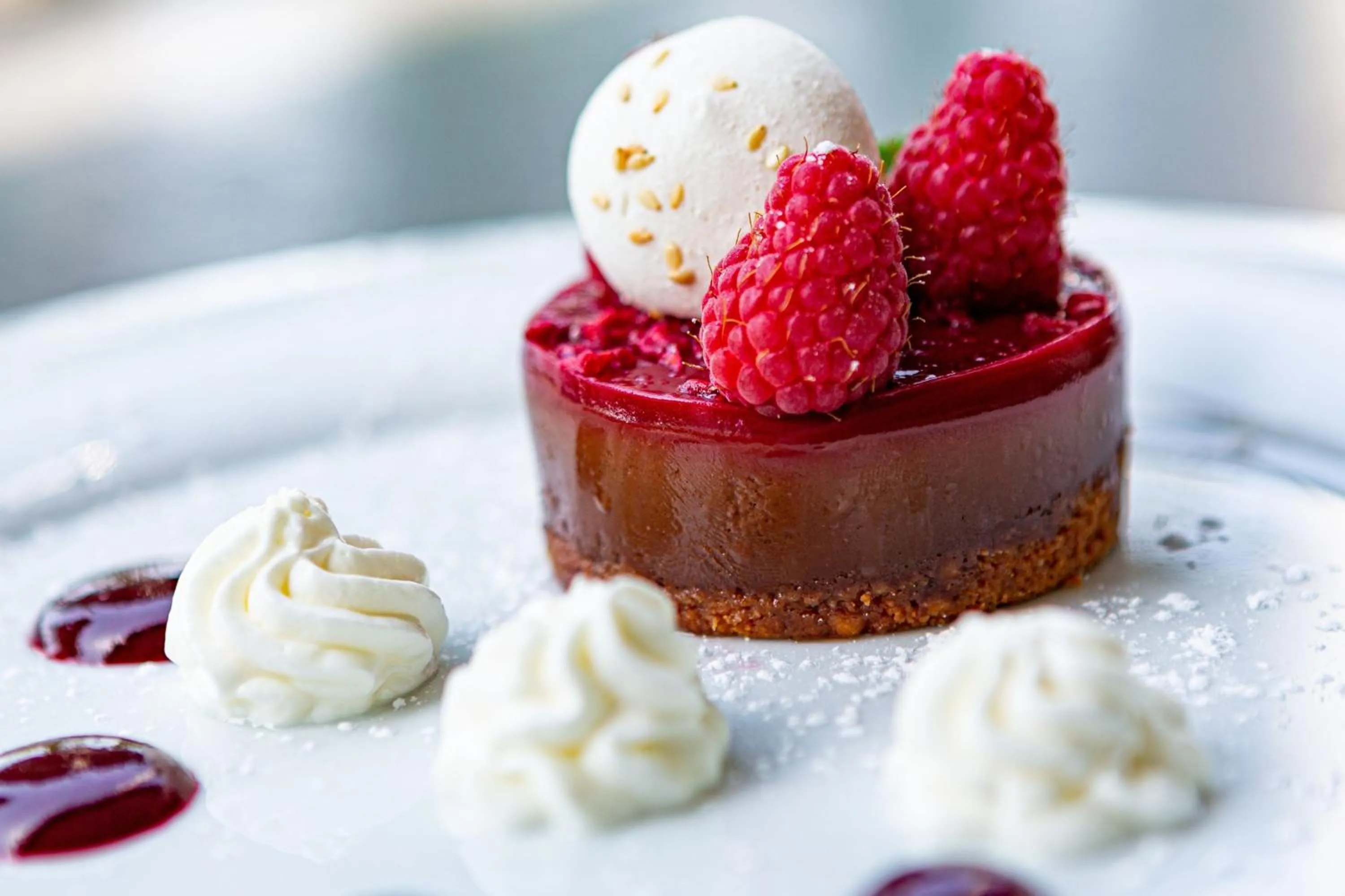 Lounge or bar in Courtyard by Marriott Toulouse Airport