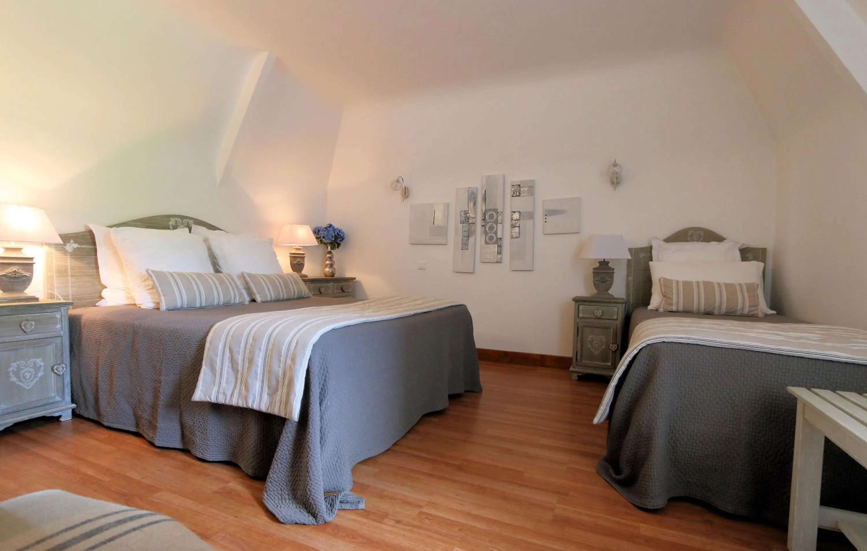 Property building in Hotel de la Pagézie