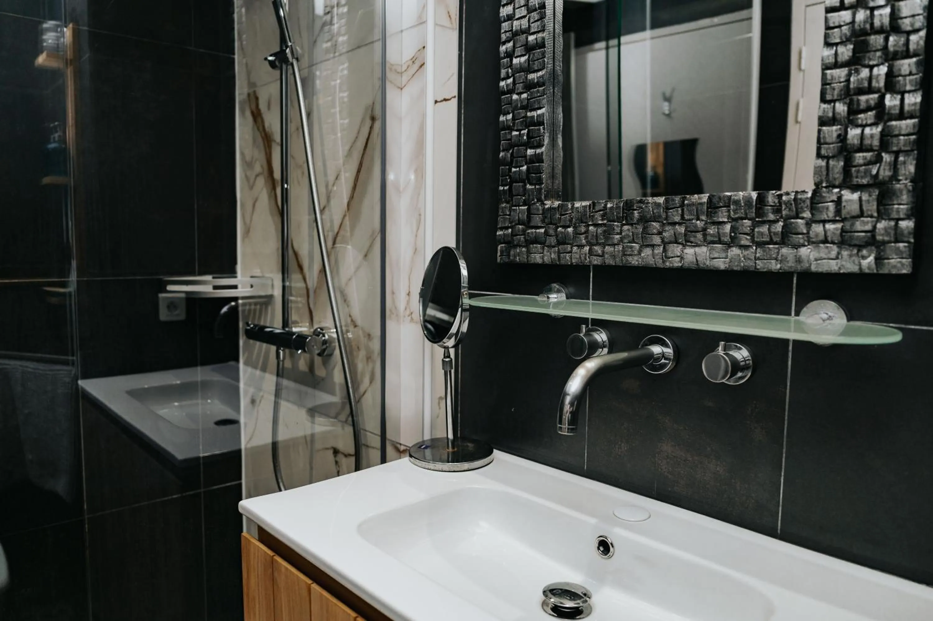 Shower in Villa Clara, Résidence face à l'océan et au golf de Chiberta