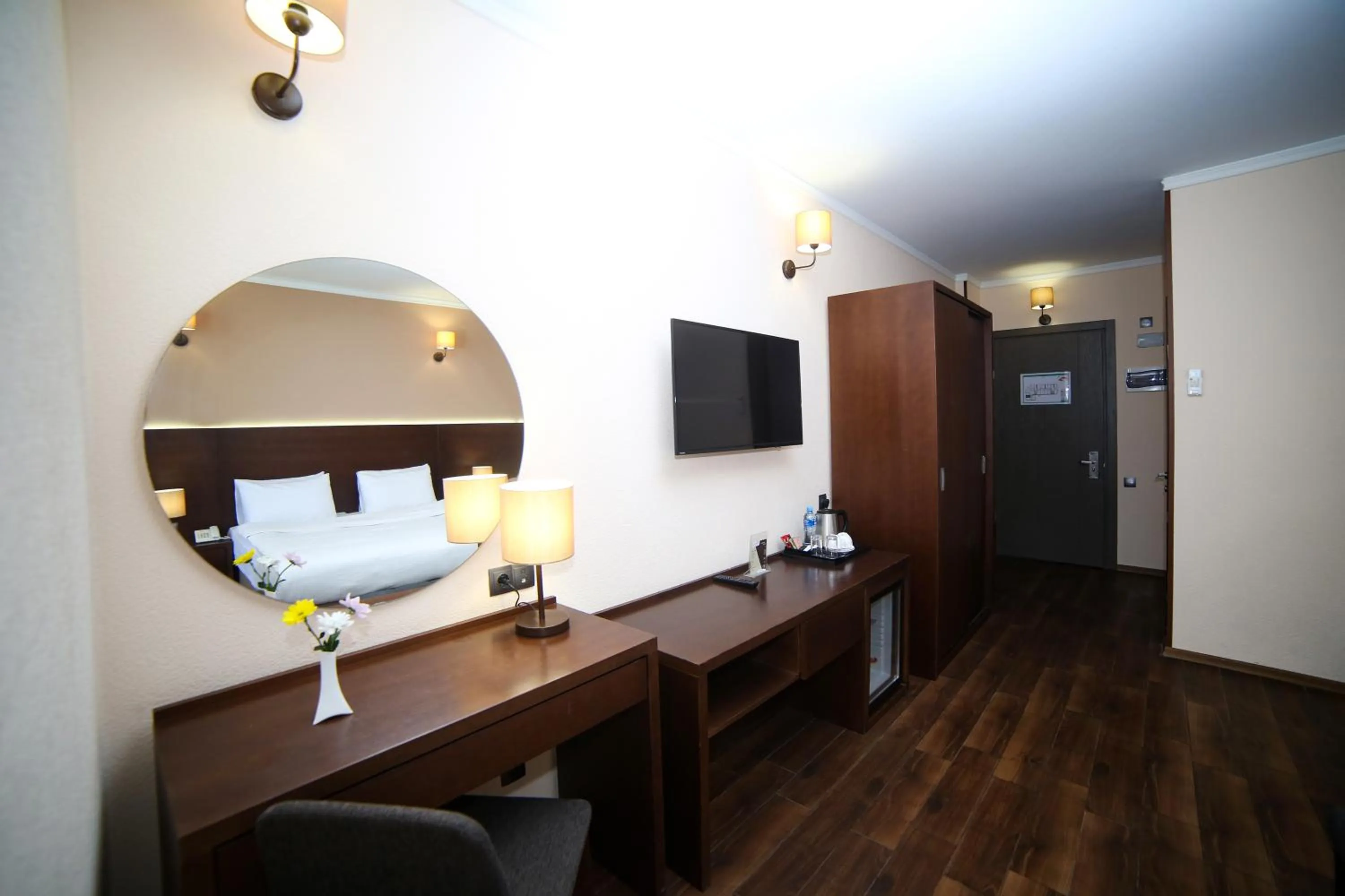 TV and multimedia in Hotel Corner Inn