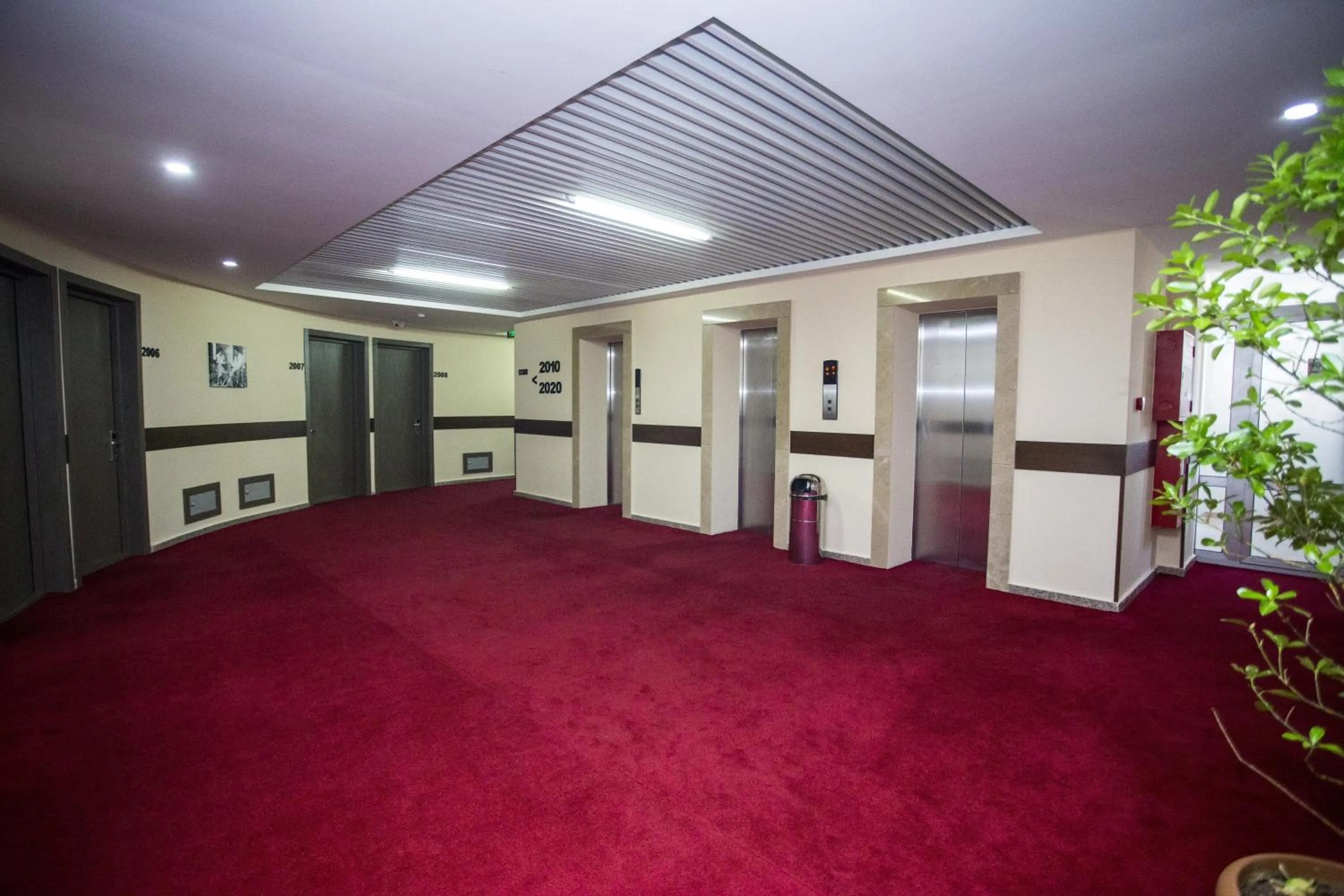 Property building in Hotel Corner Inn