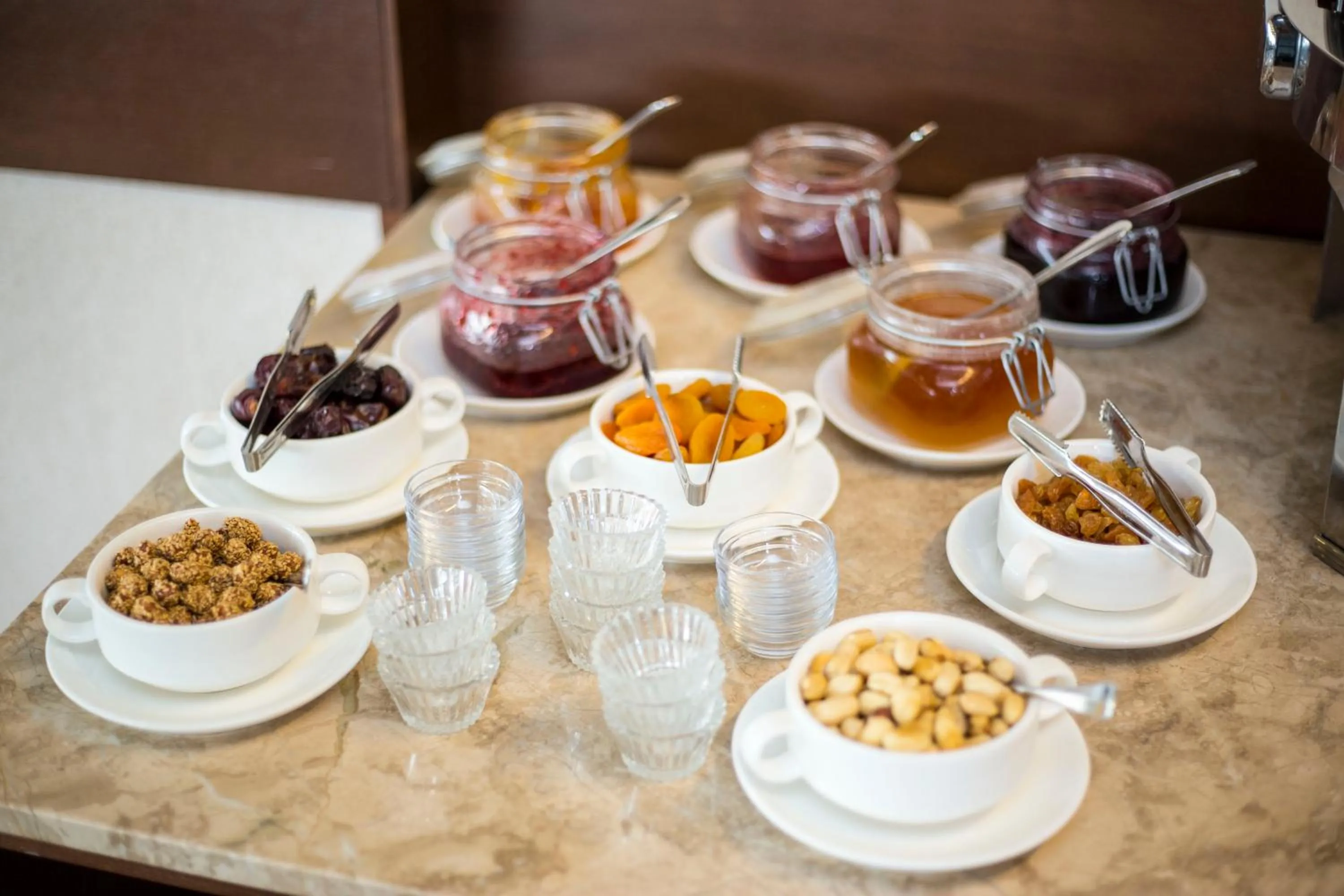 Breakfast in Hotel Corner Inn