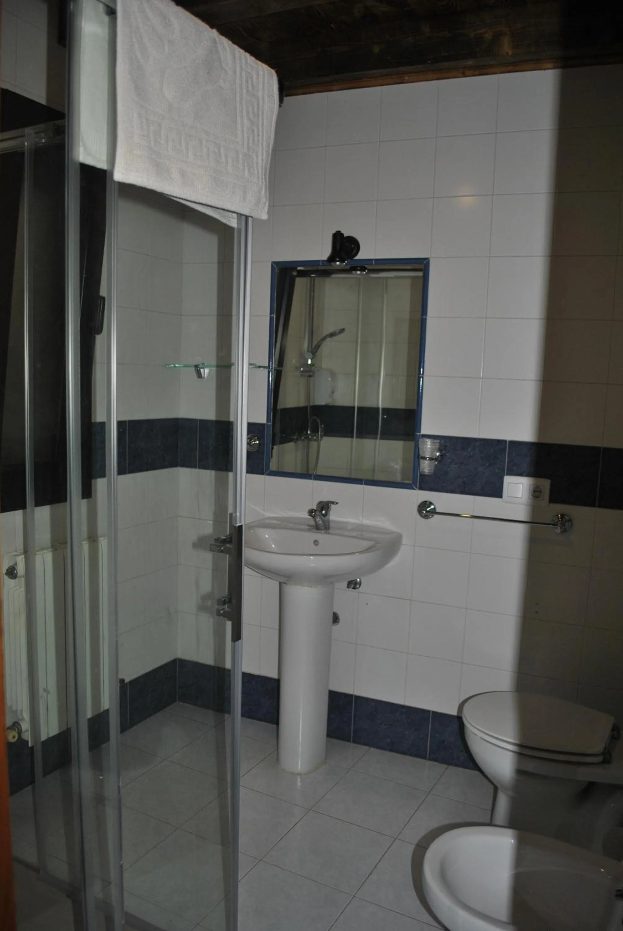 Bathroom in Hotel Rural Los Perales