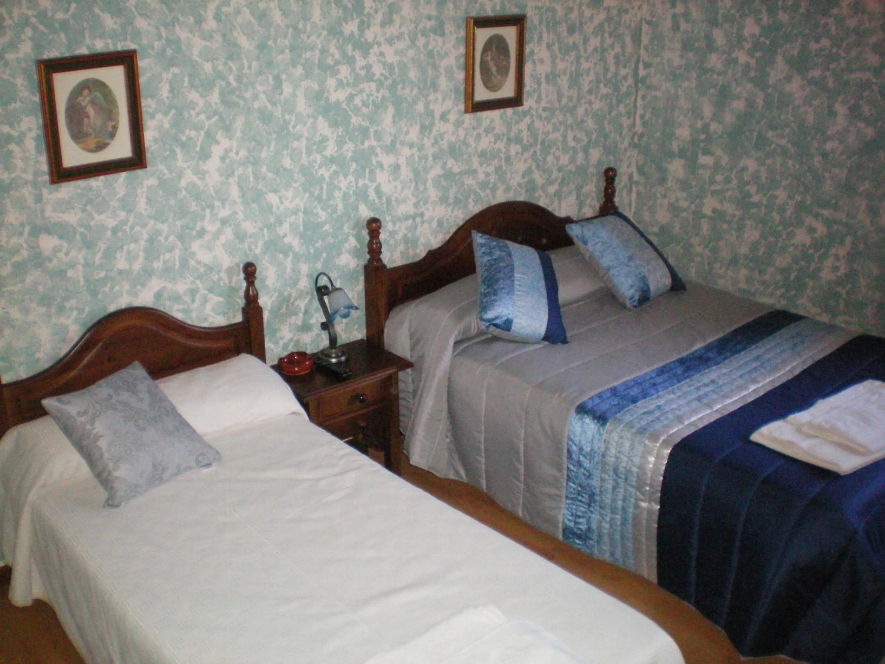 Property building, Bed in Hotel Rural Los Perales
