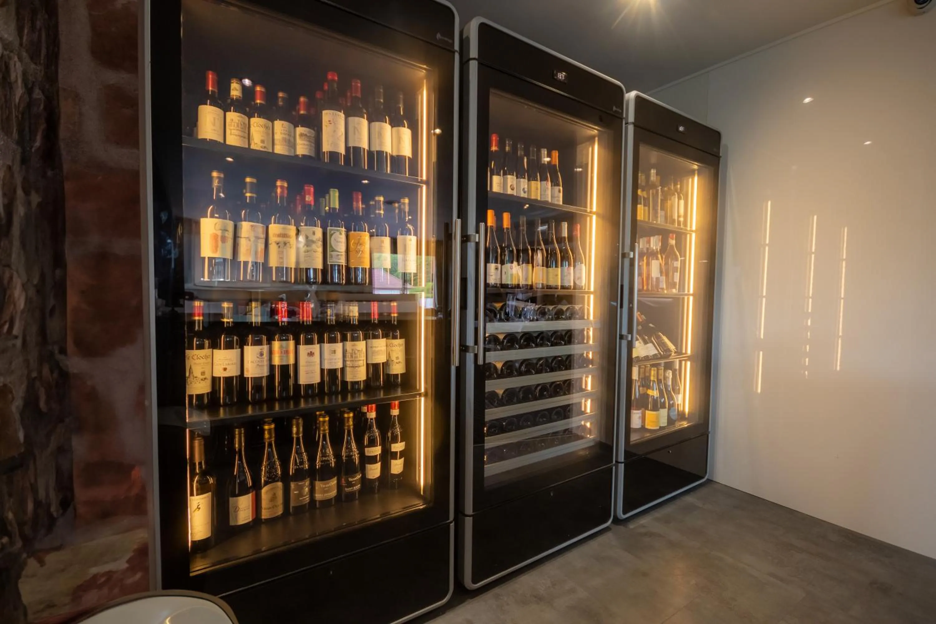 Lounge or bar in Hôtel Restaurant Le Régal